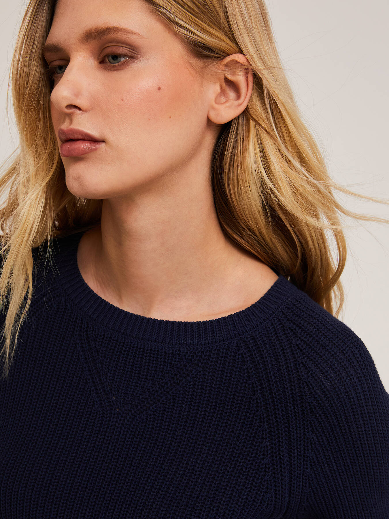 Pullover scollo tondo in cotone image number 3