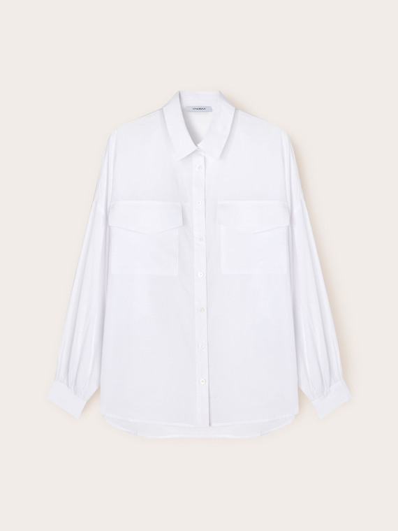 Oversized shirt with pockets