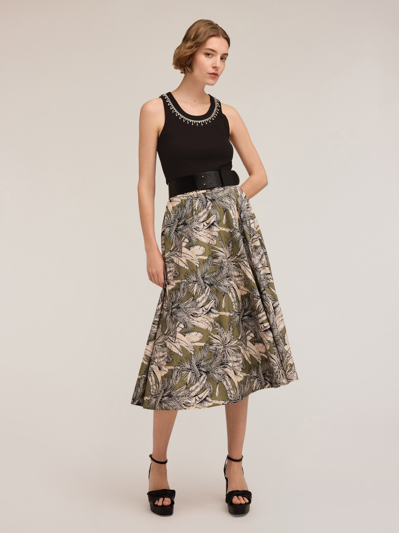 Tank top with crystal fringes image number 0