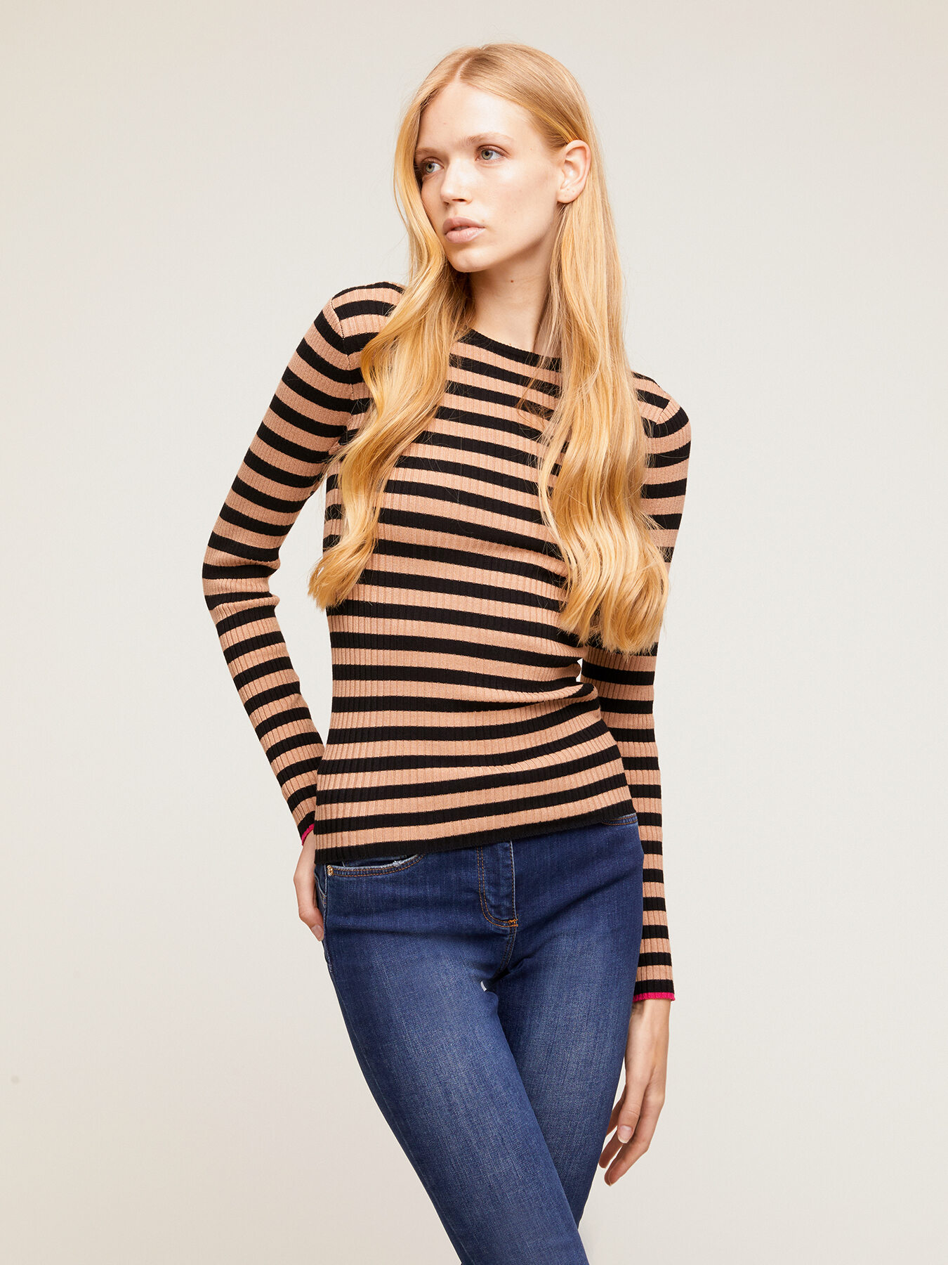 Maglia girocollo a coste image number 0