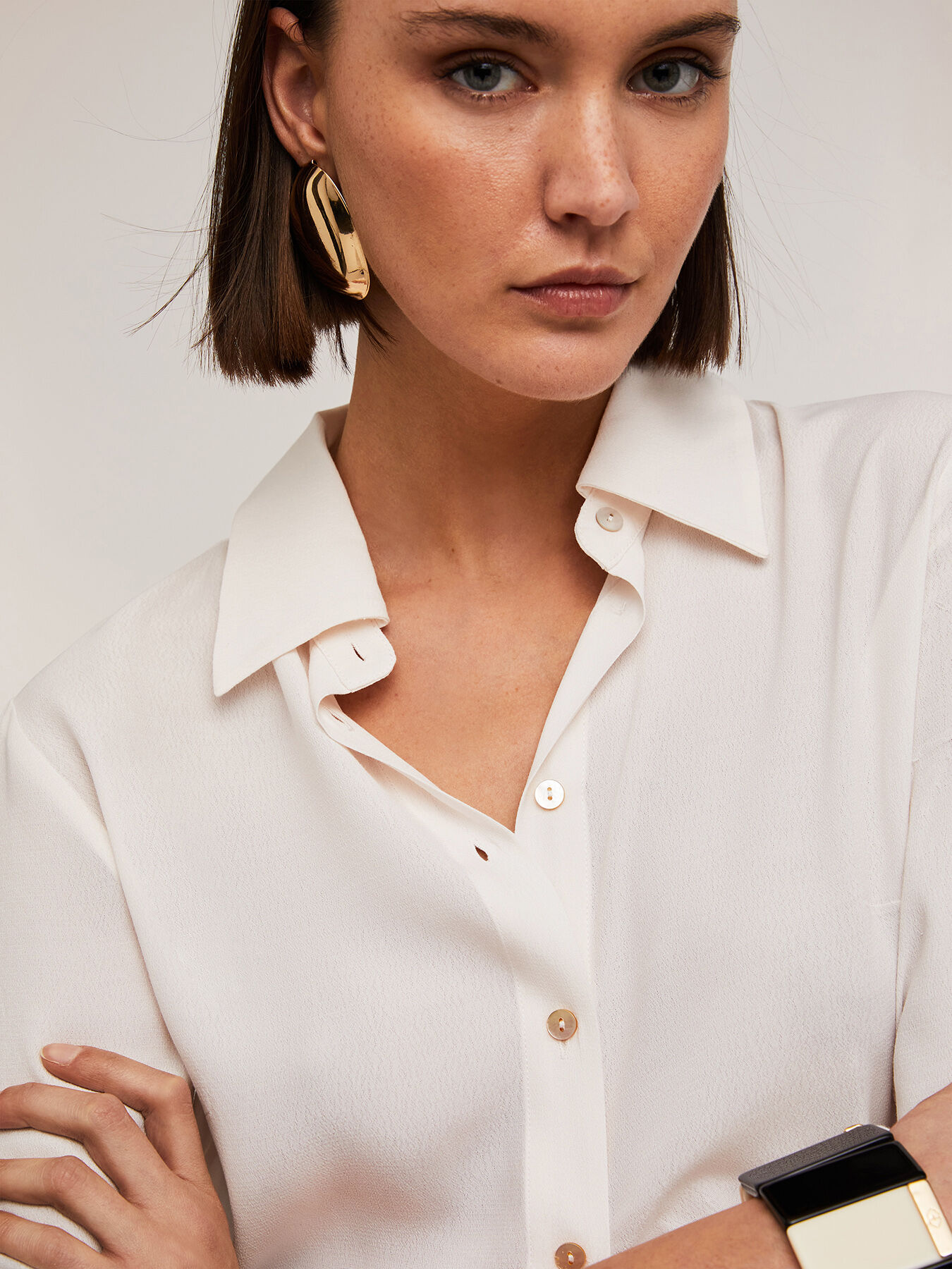 Weich fallende Hemdbluse image number 3