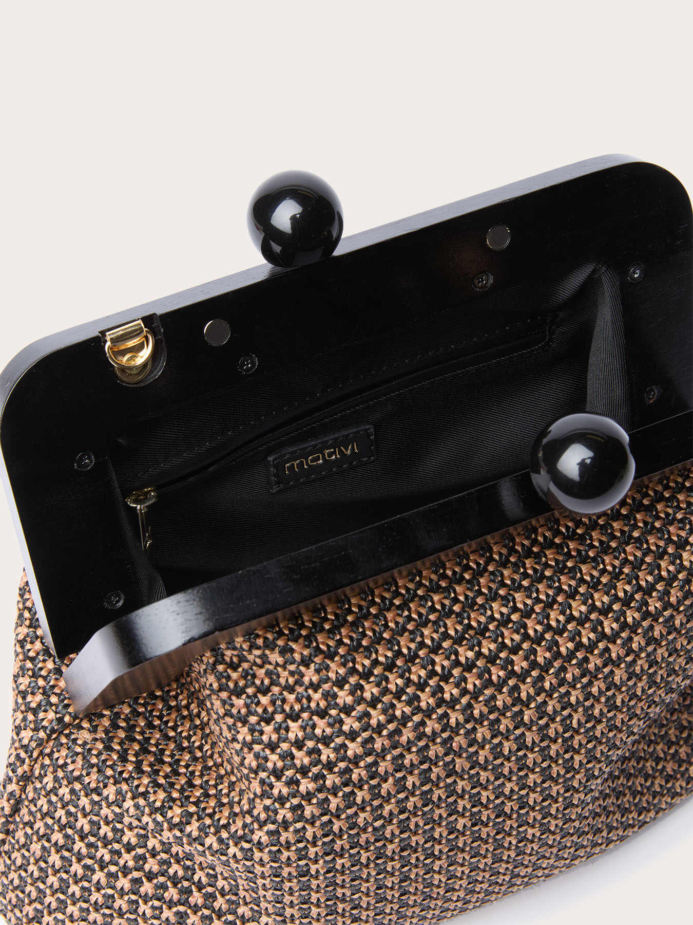 Borsa clutch effetto stuoia image number 4