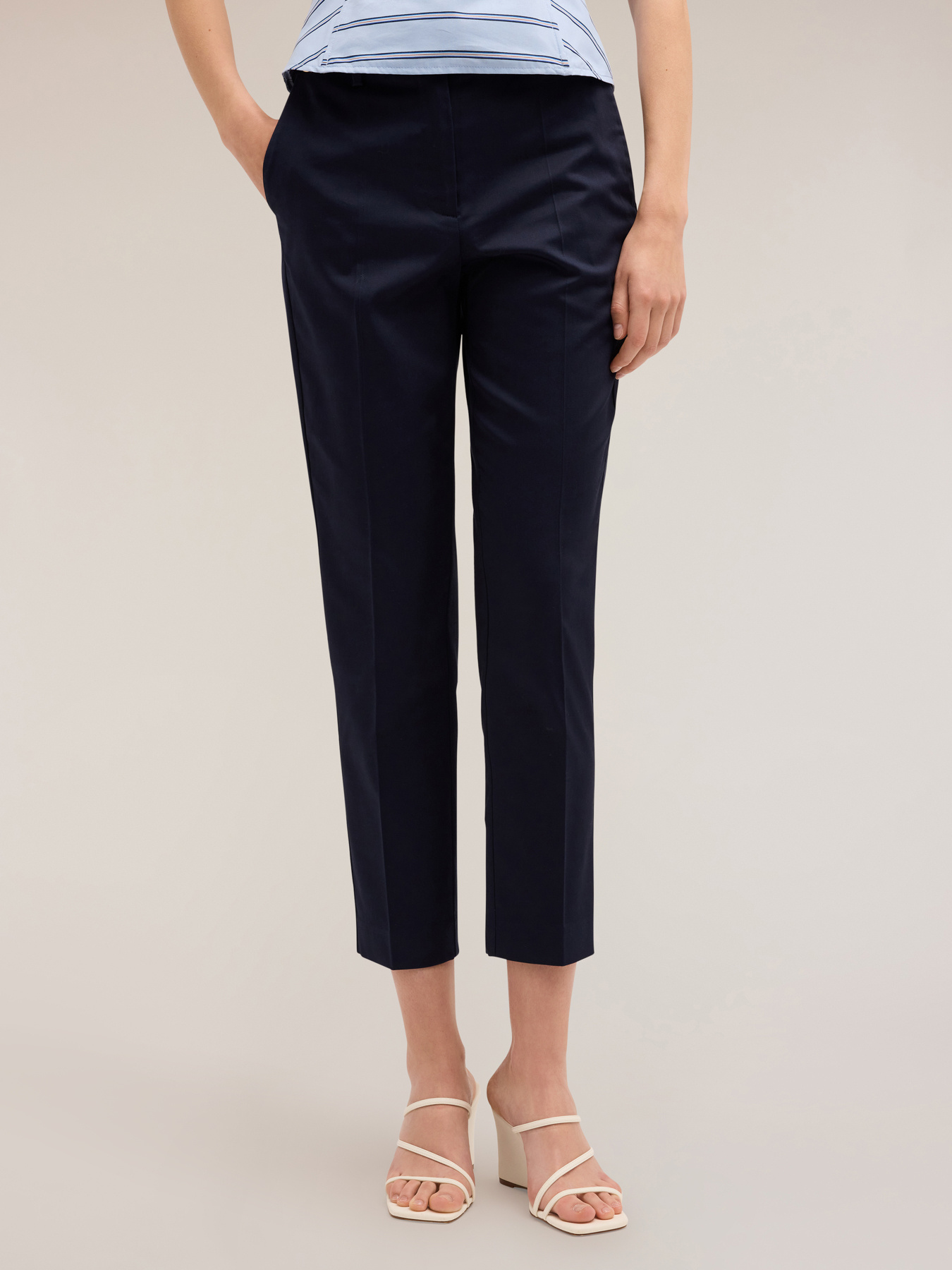 Regul&auml;re Baumwollhose image number 2