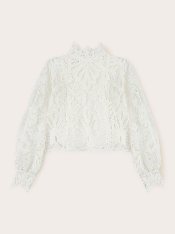 Macram&eacute; lace blouse