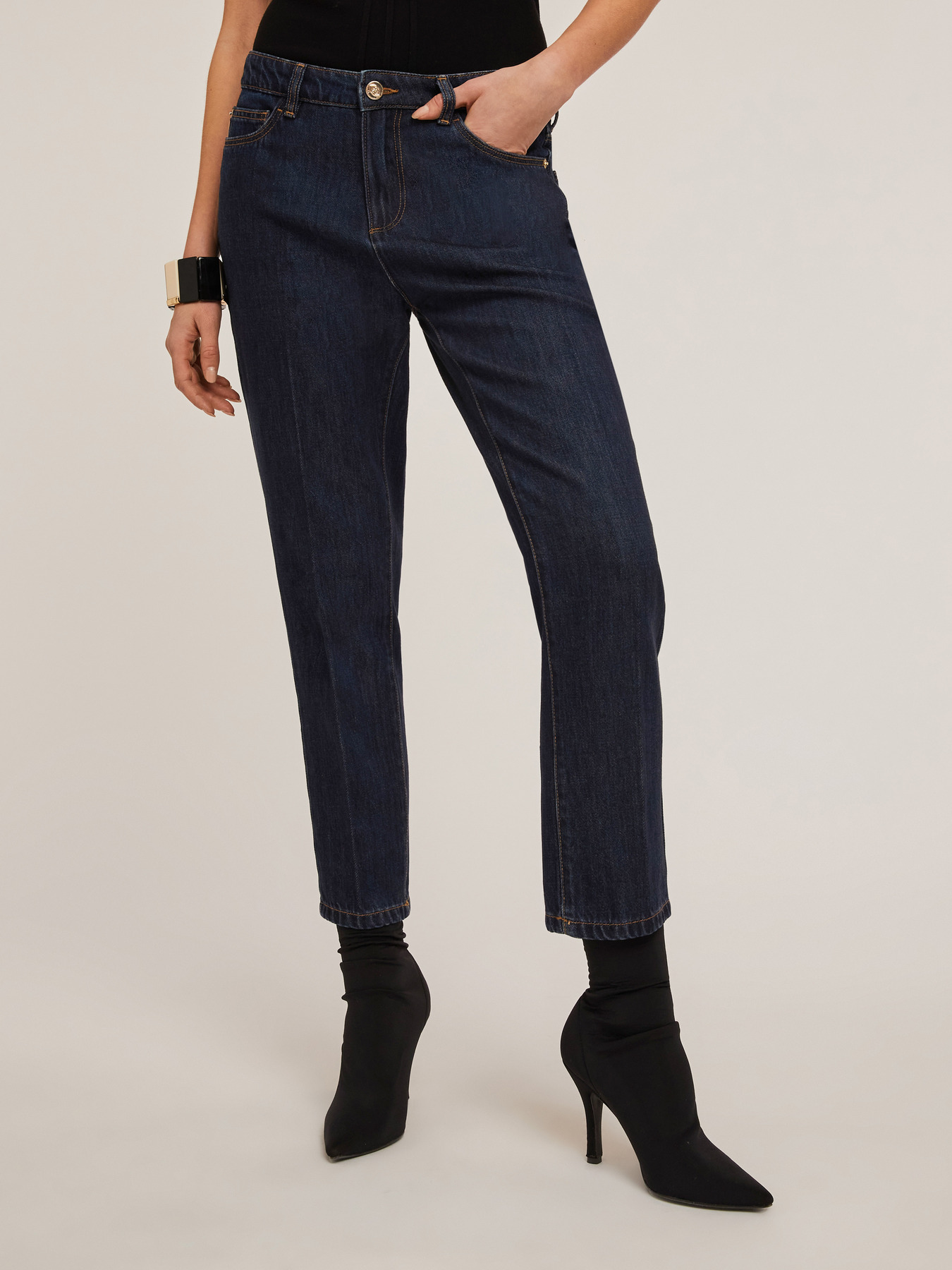 Karottenjeans Rianne aus TENCEL&trade;-Gemisch image number 0