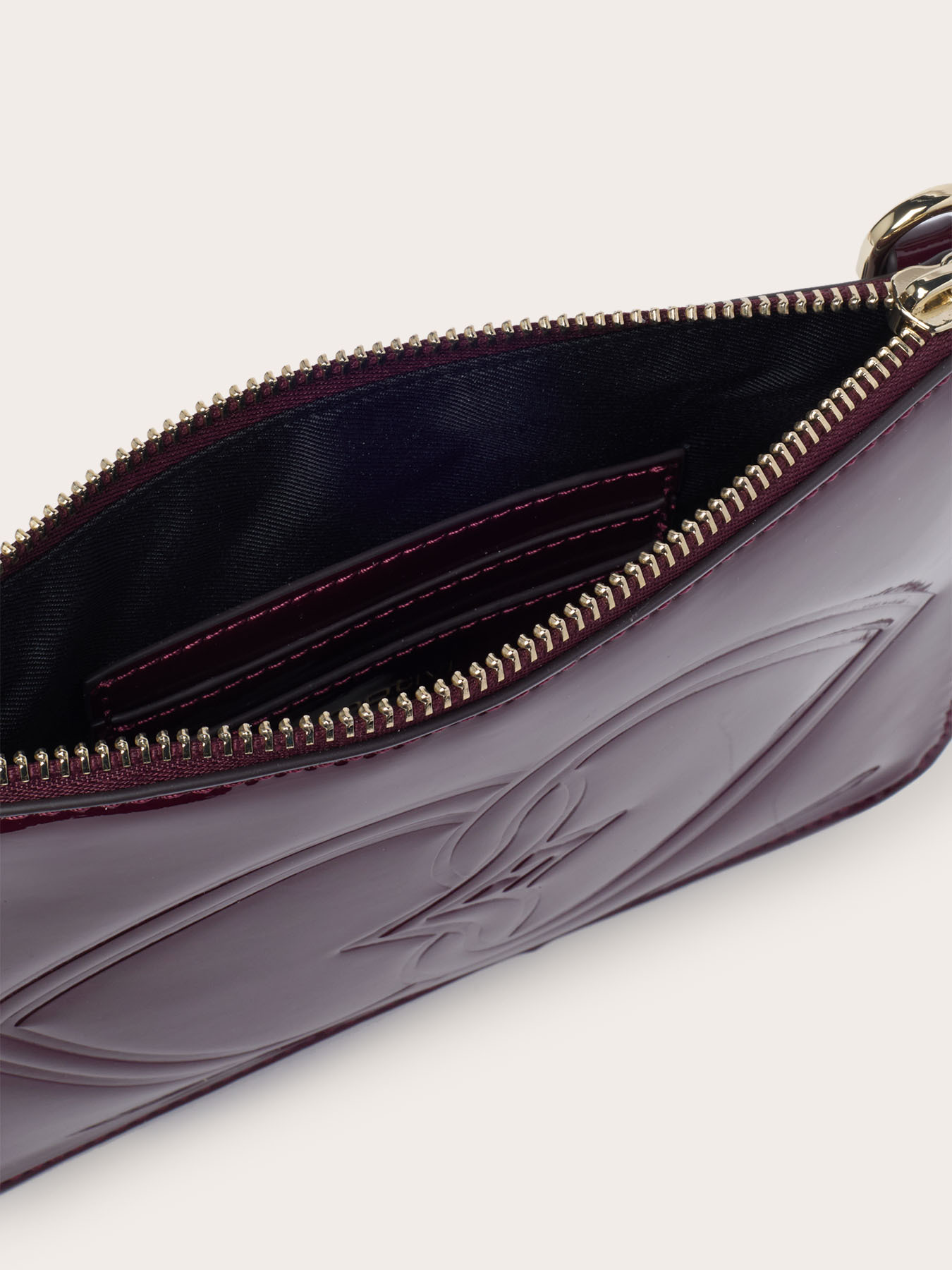 Sobre plano de charol image number 4