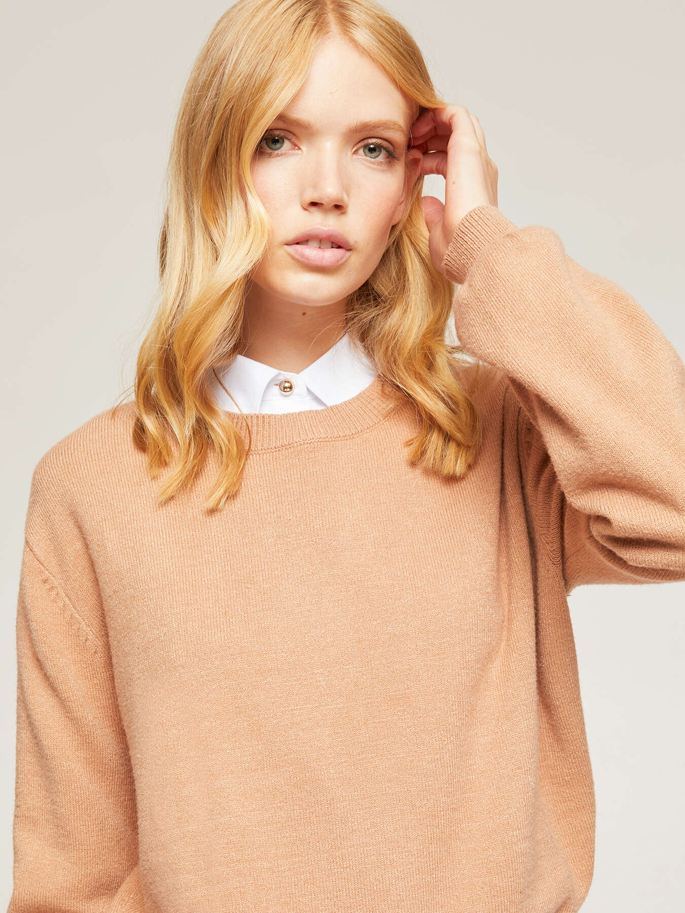 Su&eacute;ter en mezcla de viscosa basic image number 2