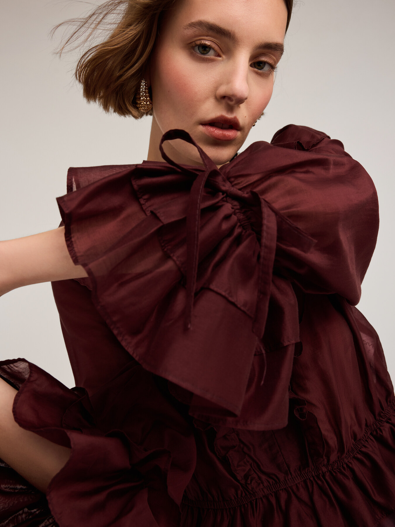 Blouse en voile &agrave; volants image number 2