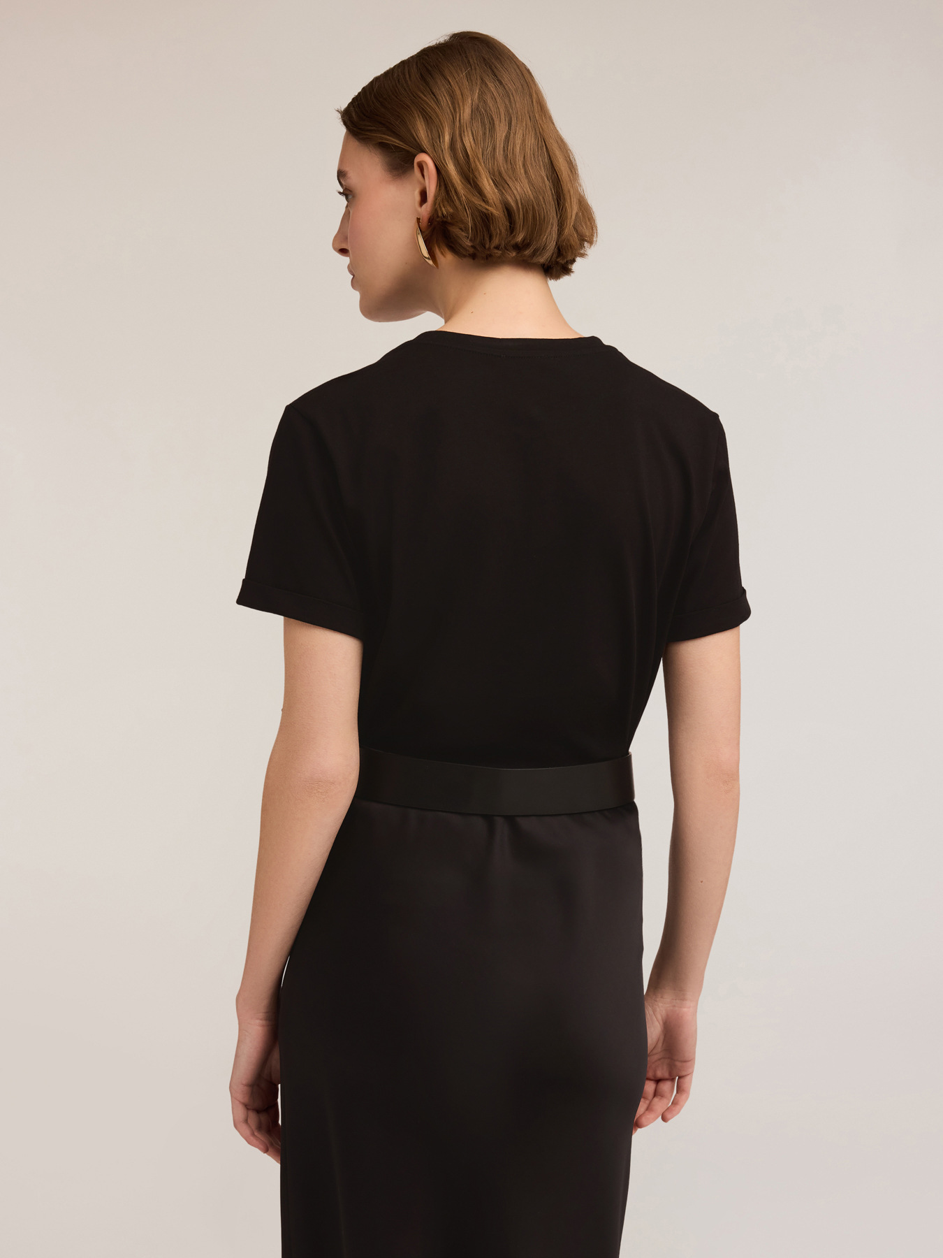 Camiseta boxy con texto bordado image number 1