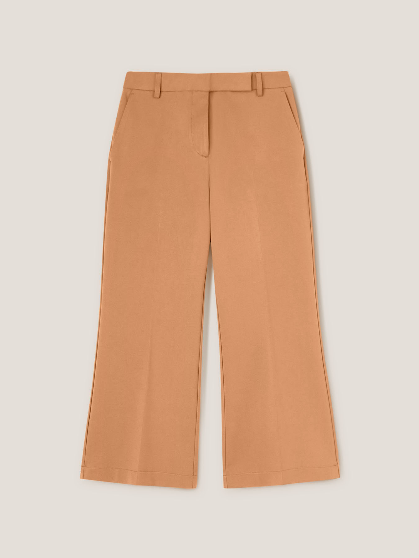 Pantalones cropped image number 3