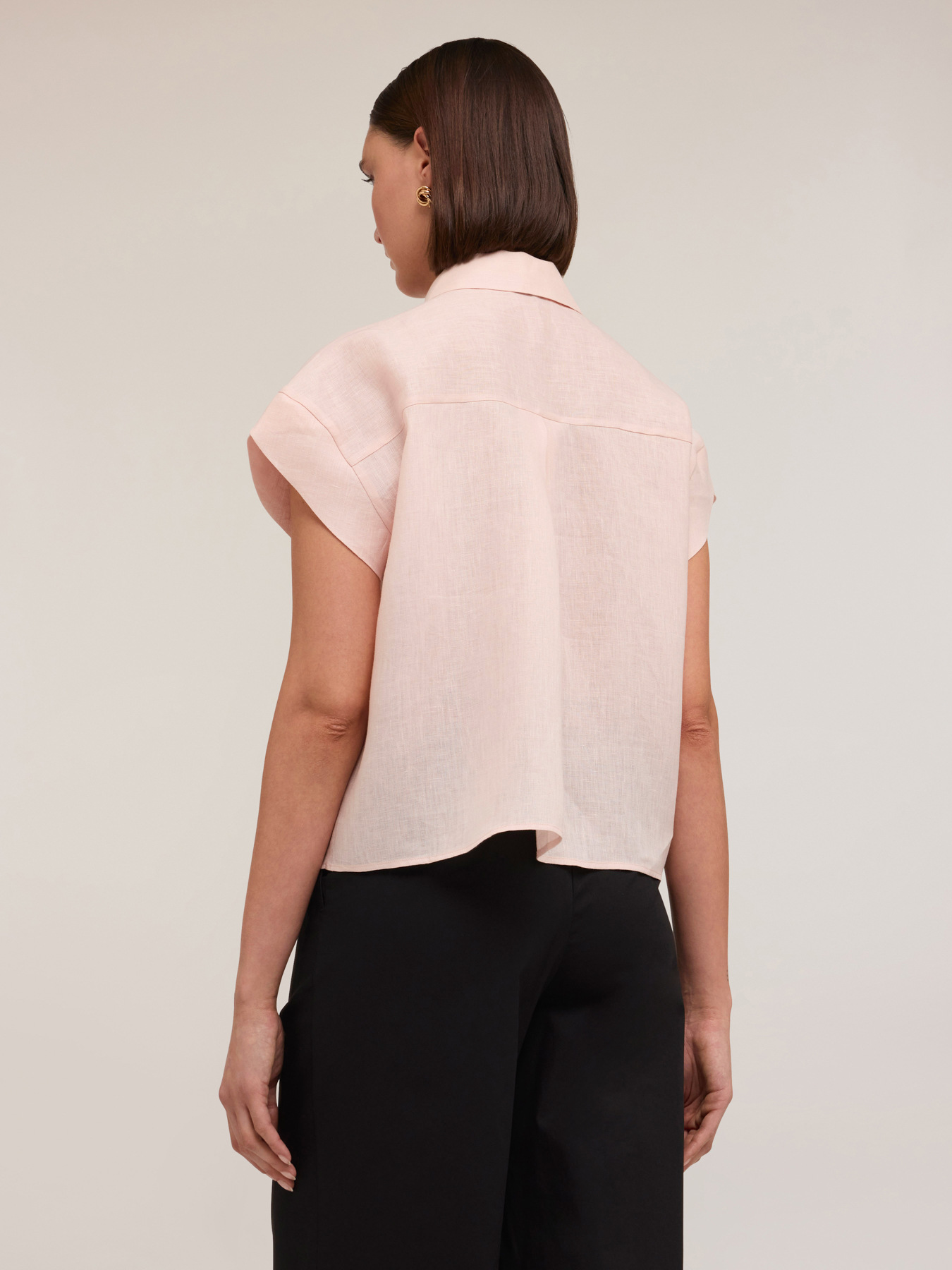 Camicia maniche corte in lino image number 1