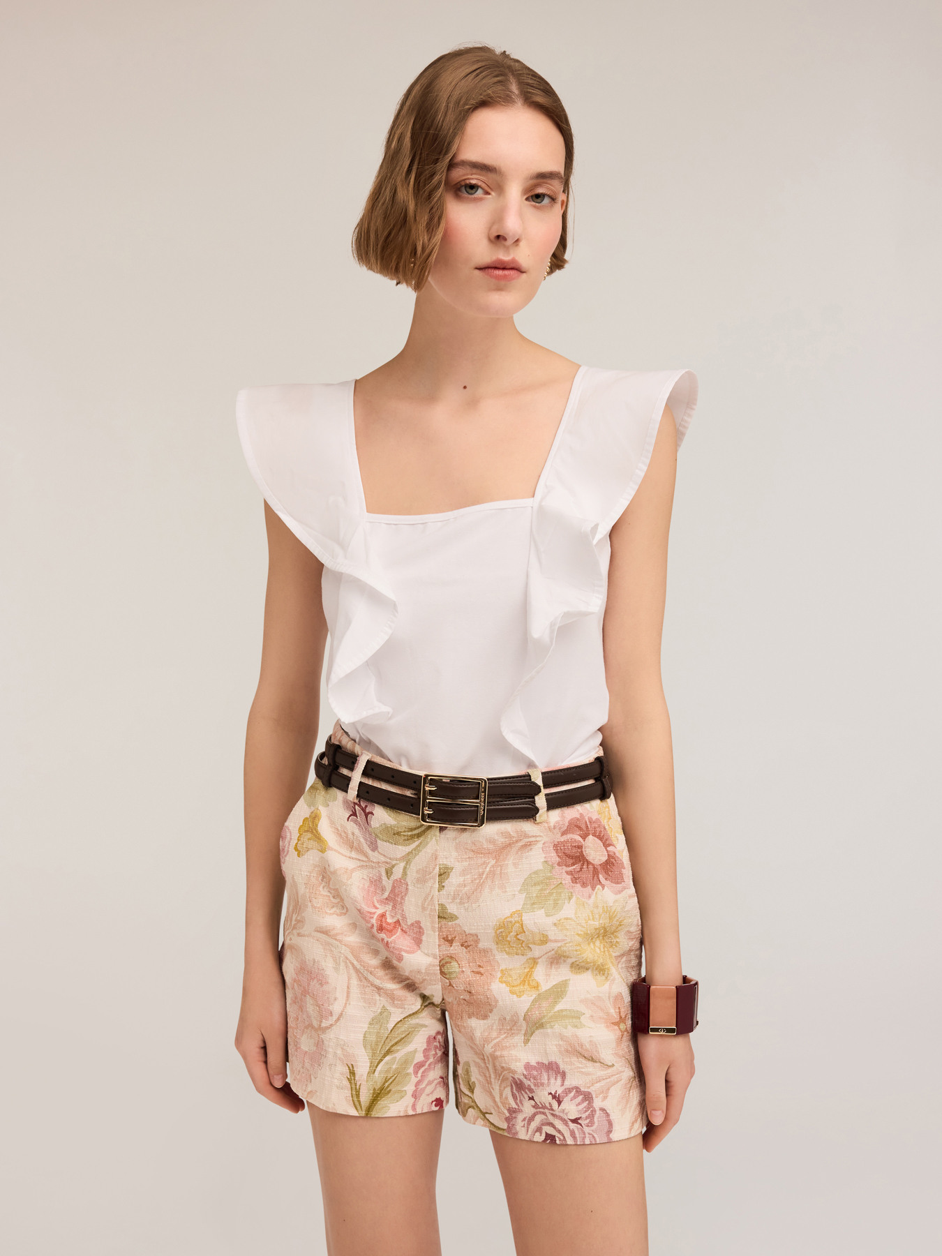 Top en tejido de punto con volantes image number 2