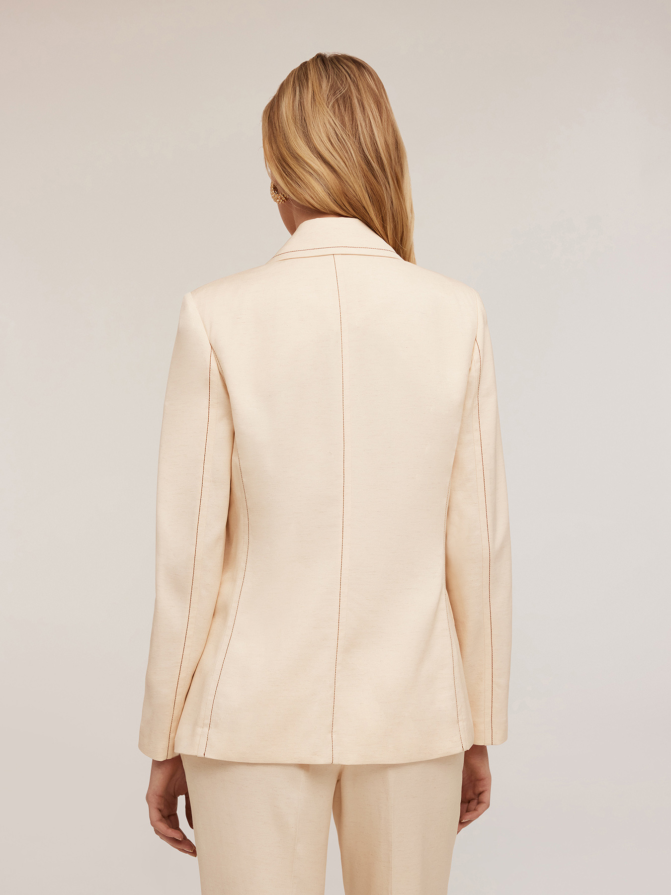 Blazer en toile avec surpiq&ucirc;res contrastantes image number 1