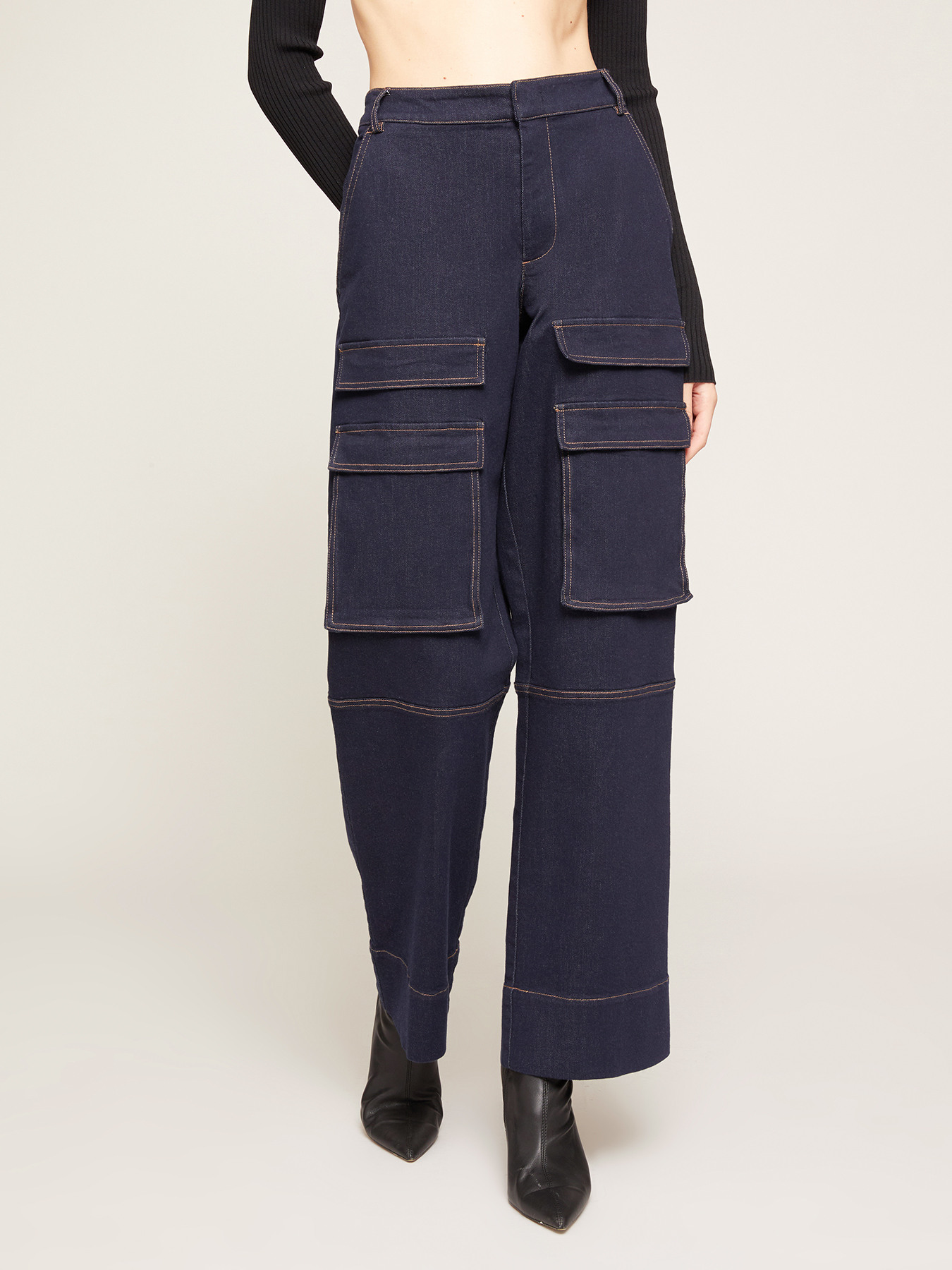 Cargohose aus Denim image number 2