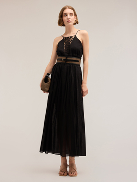 Robe longue avec empi&egrave;cement brod&eacute;