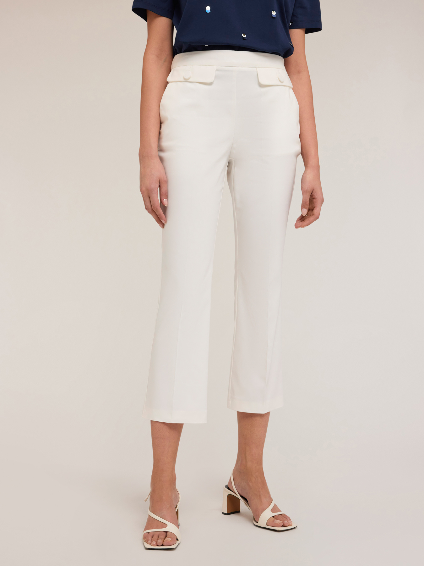 Pantalones kick flare de algod&oacute;n t&eacute;cnico image number 2