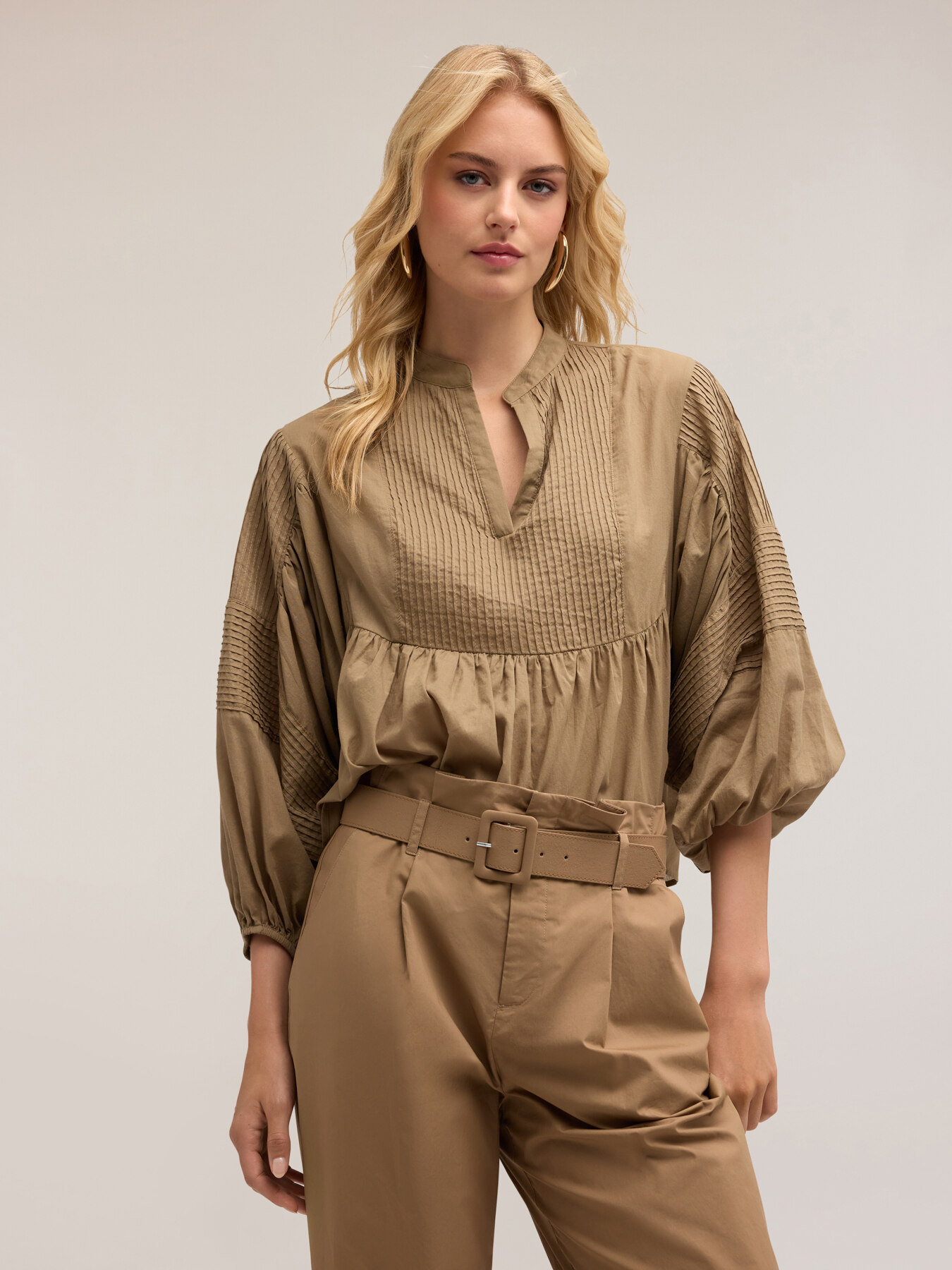 Oversized blouse with pleated feature image number 3