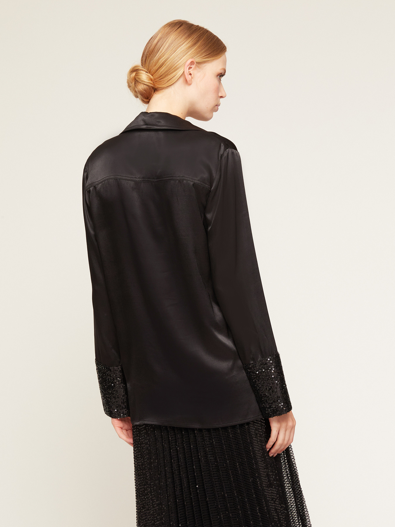 Satin-Bluse mit Pailletten-B&uuml;ndchen image number 1