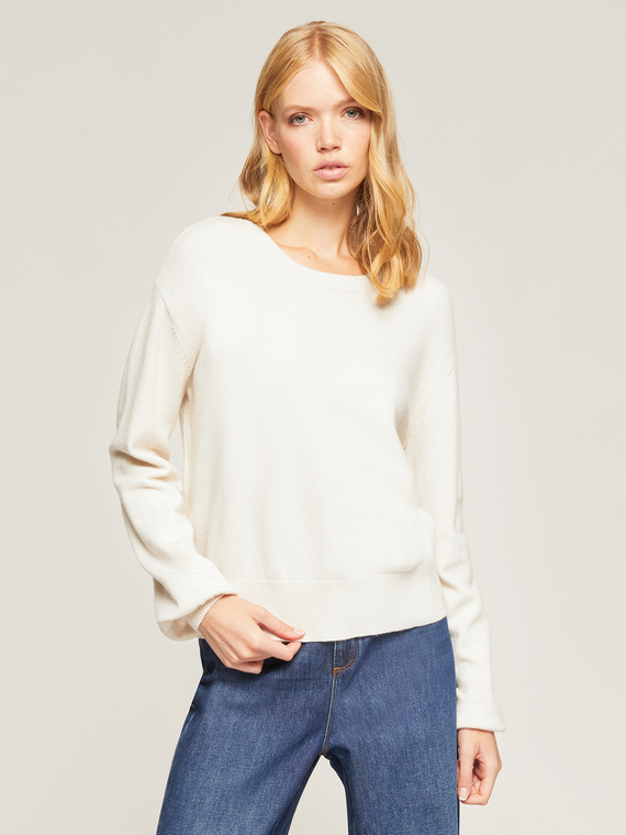 Su&eacute;ter en mezcla de viscosa basic