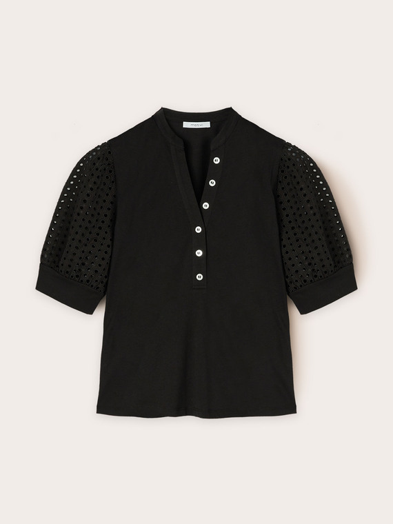 T-shirt with keyhole and broderie anglaise sleeves