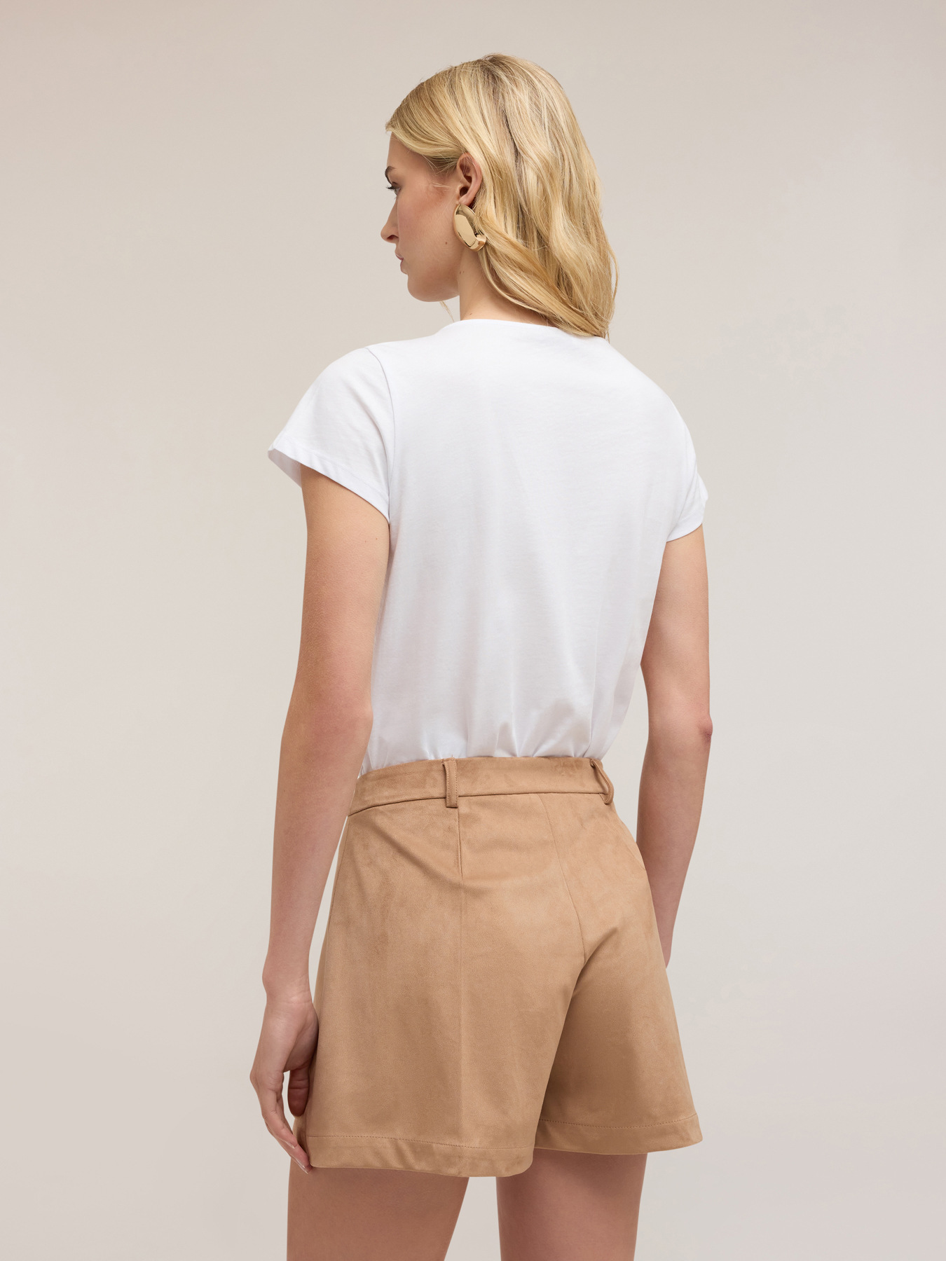 Camiseta con bordado de ganchillo image number 1