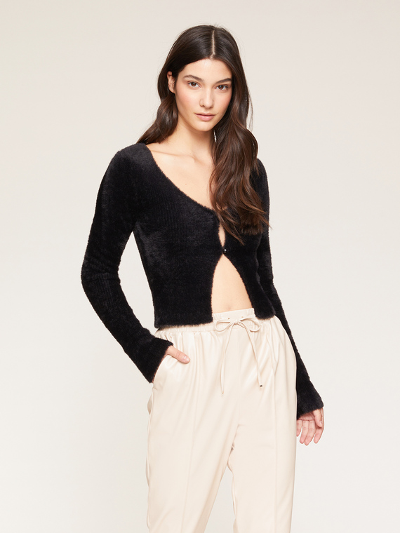 Kurzer Cardigan in Pelz-Optik
