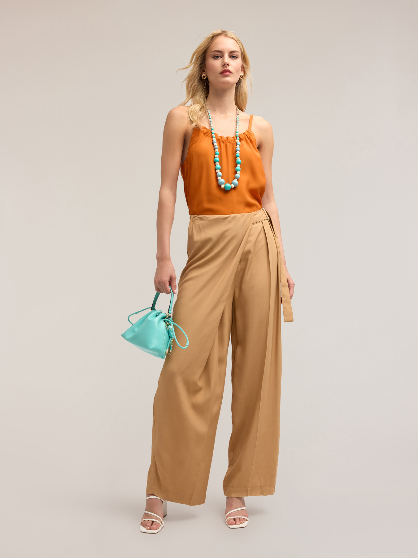 Pantalones pareo de viscosa image number 3