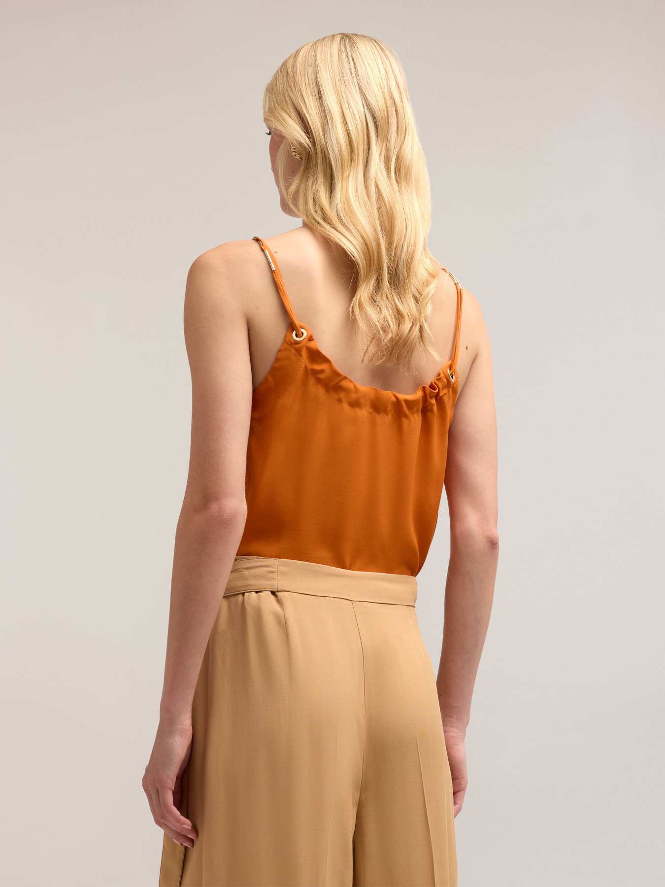 Weich fallendes Top mit &Ouml;sen image number 1