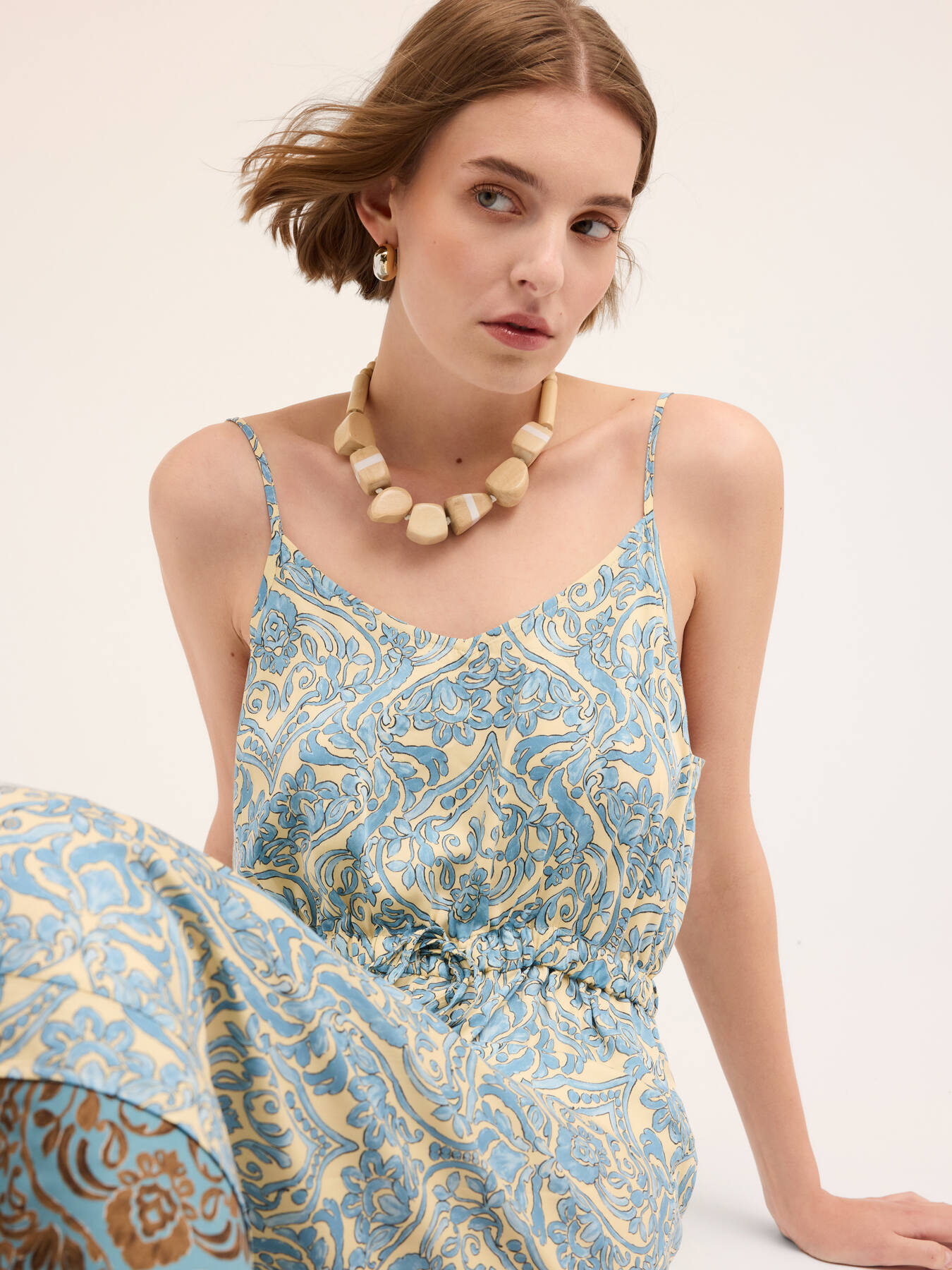 Printed satin summer dress image number 2