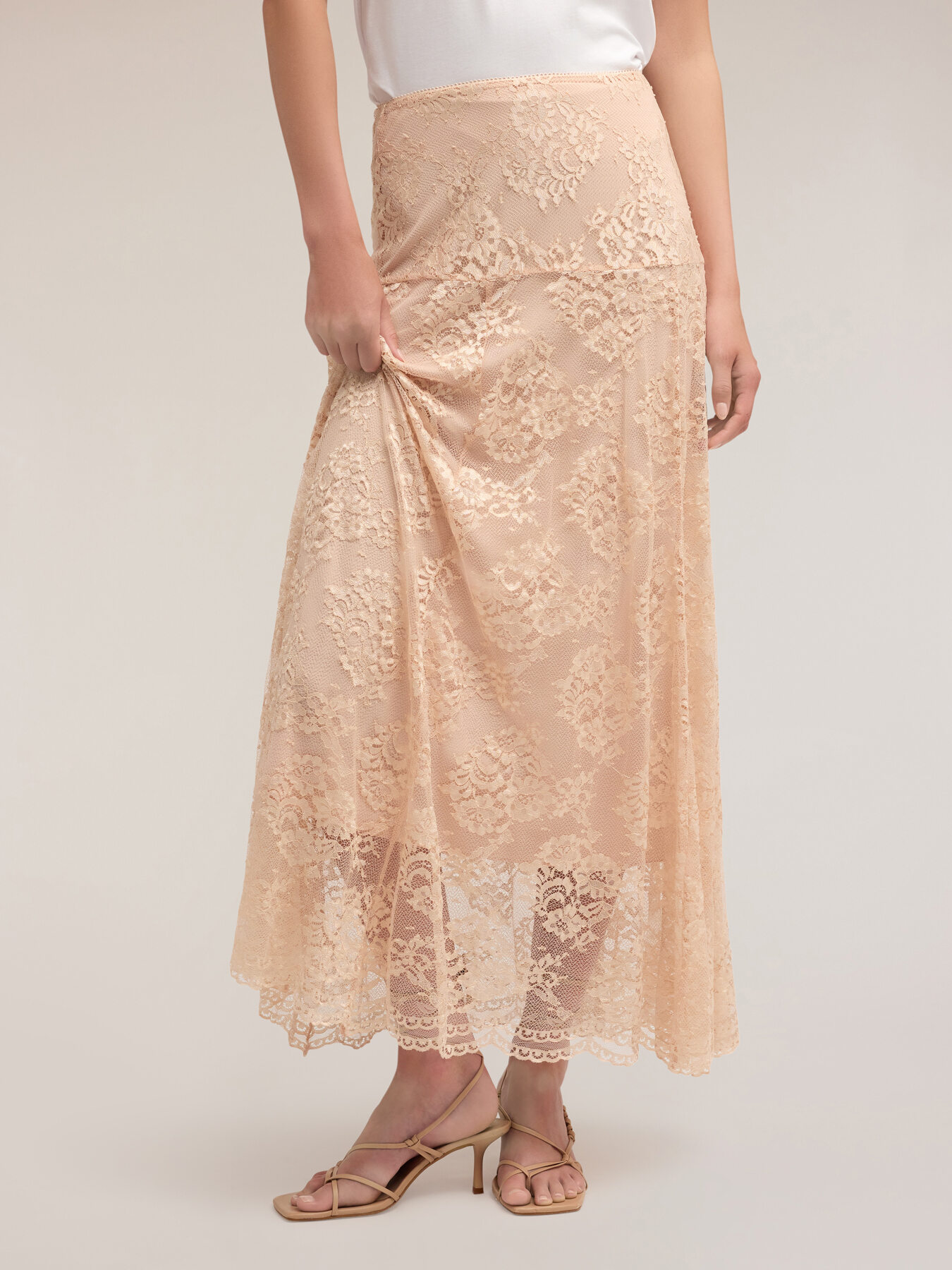 Falda larga de encaje image number 0
