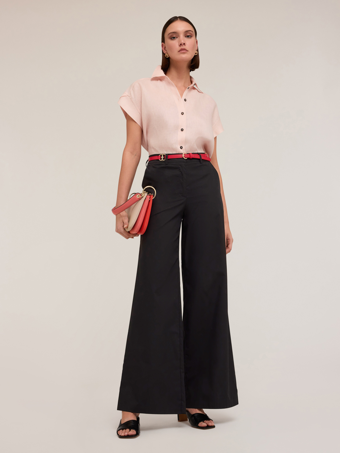 Camicia maniche corte in lino image number 0