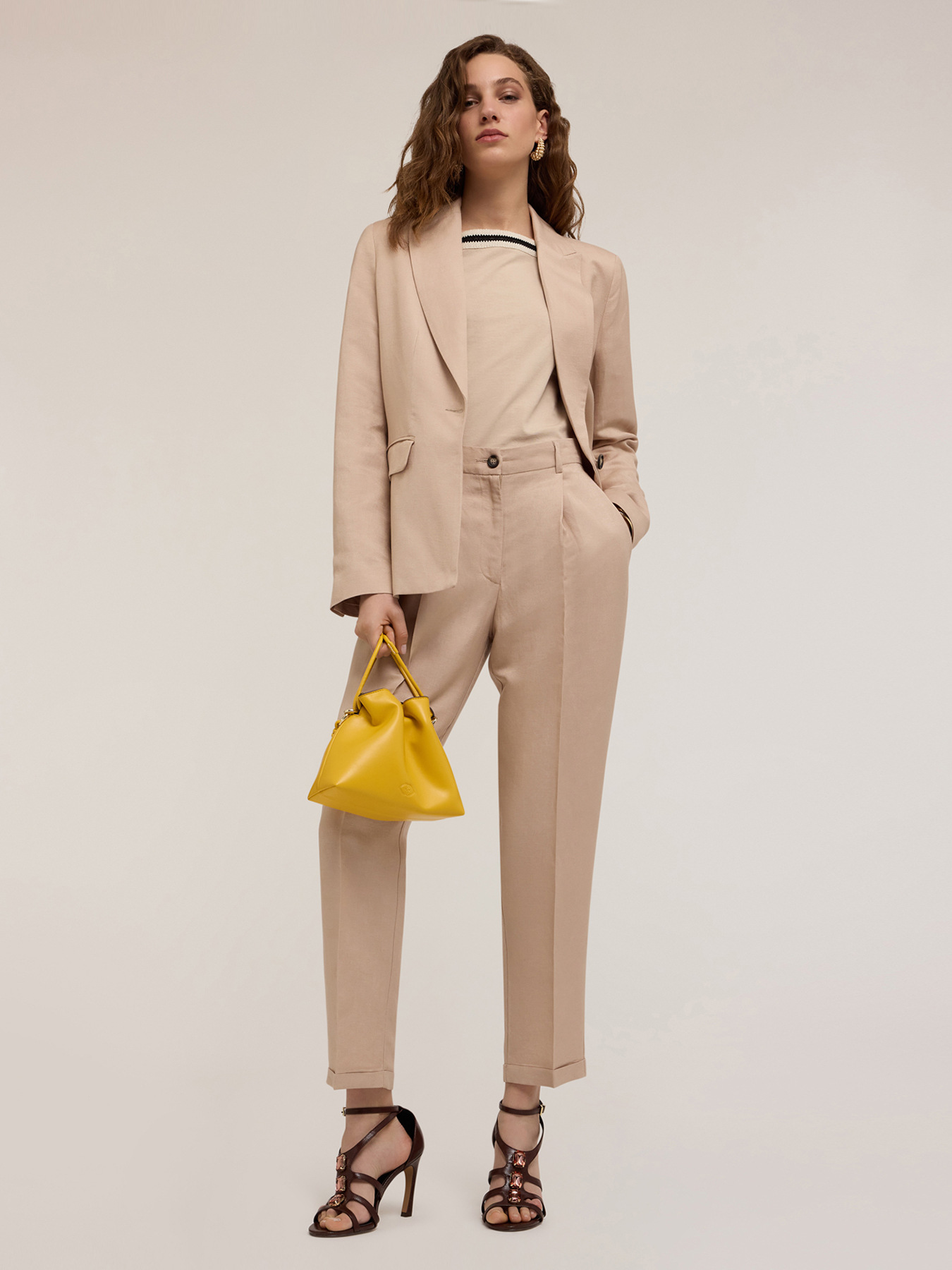 Einreihiger Blazer aus Leinengemisch image number 0