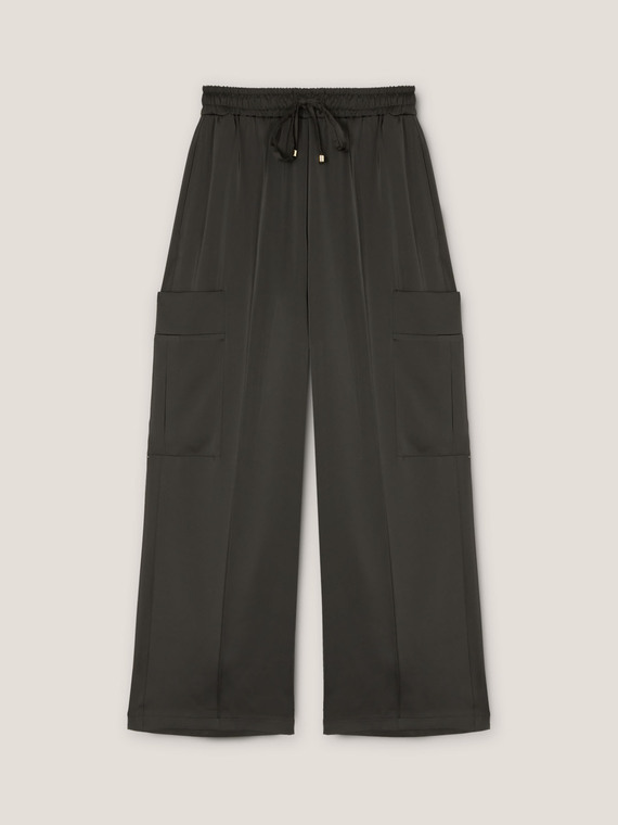 Cargohose aus Satin