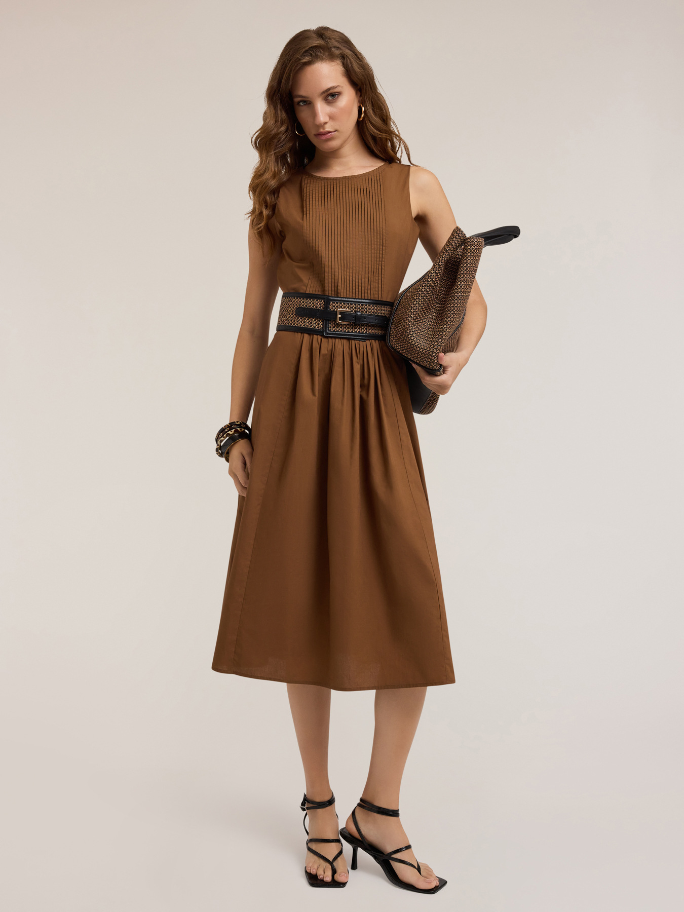 Pleated dress in poplin image number 0