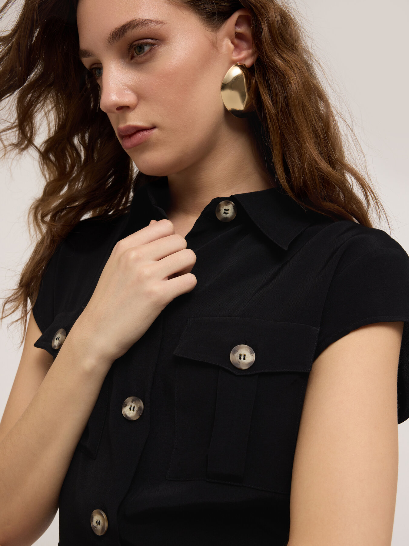 Hemdblusenkleid mit Taschen image number 3