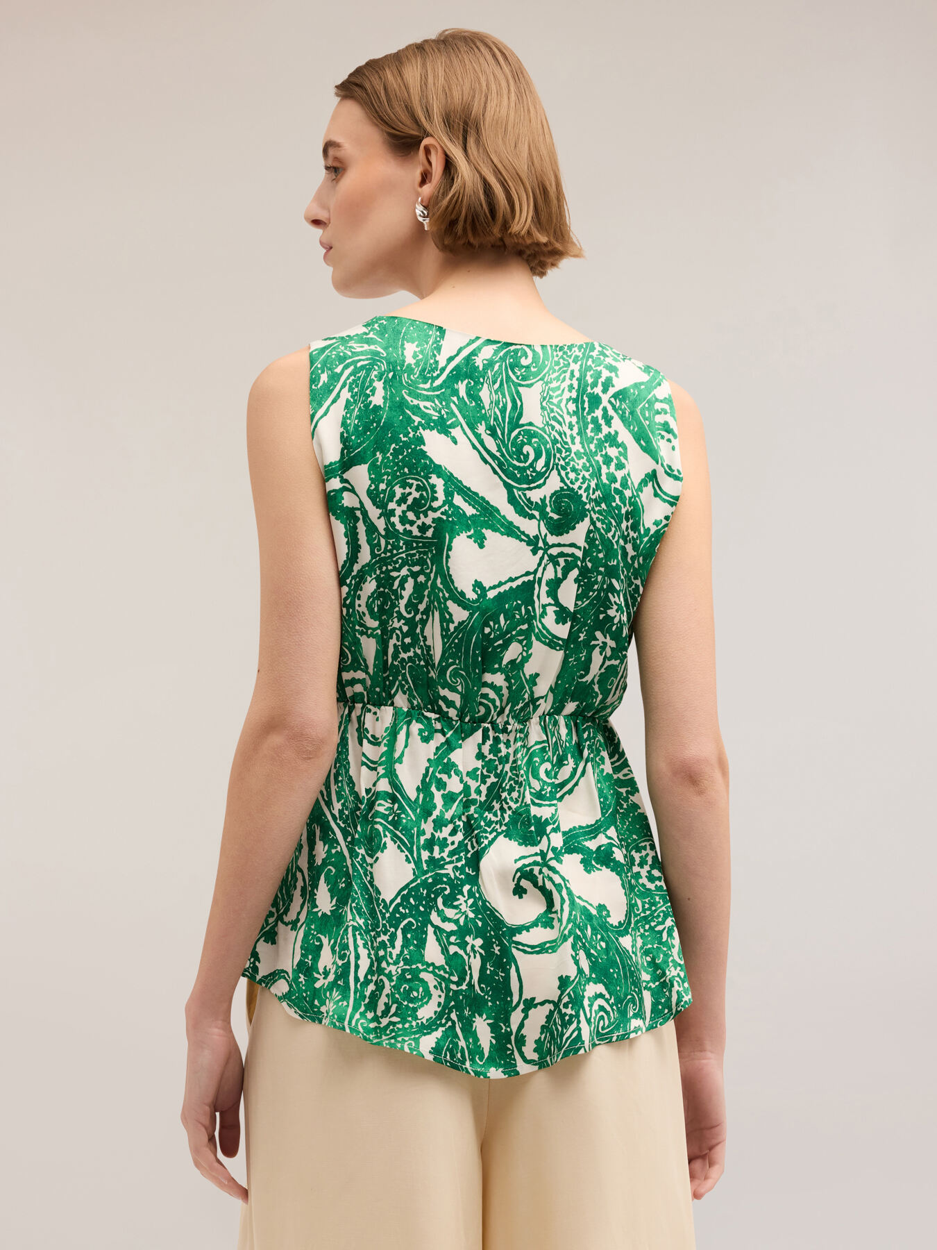 Satintop mit Paisley-Muster image number 1