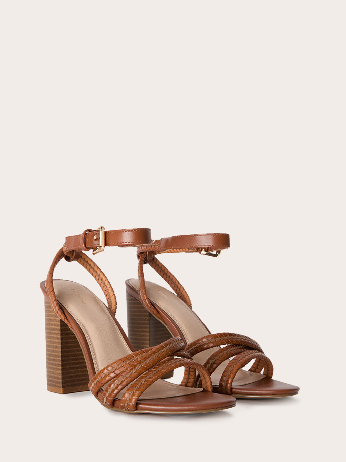 Geflochtene Sandalen image number 2