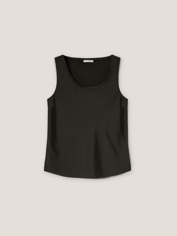 Top basique en satin