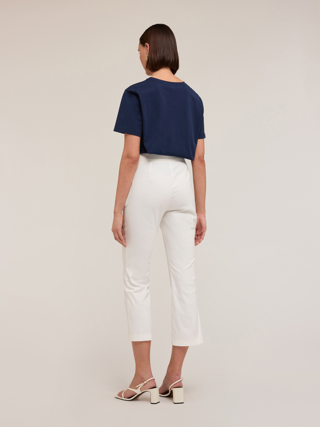 Pantalones kick flare de algod&oacute;n t&eacute;cnico image number 1