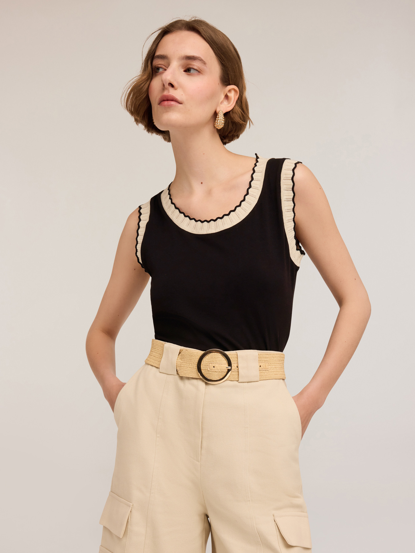 Top con bordes de tricot image number 3