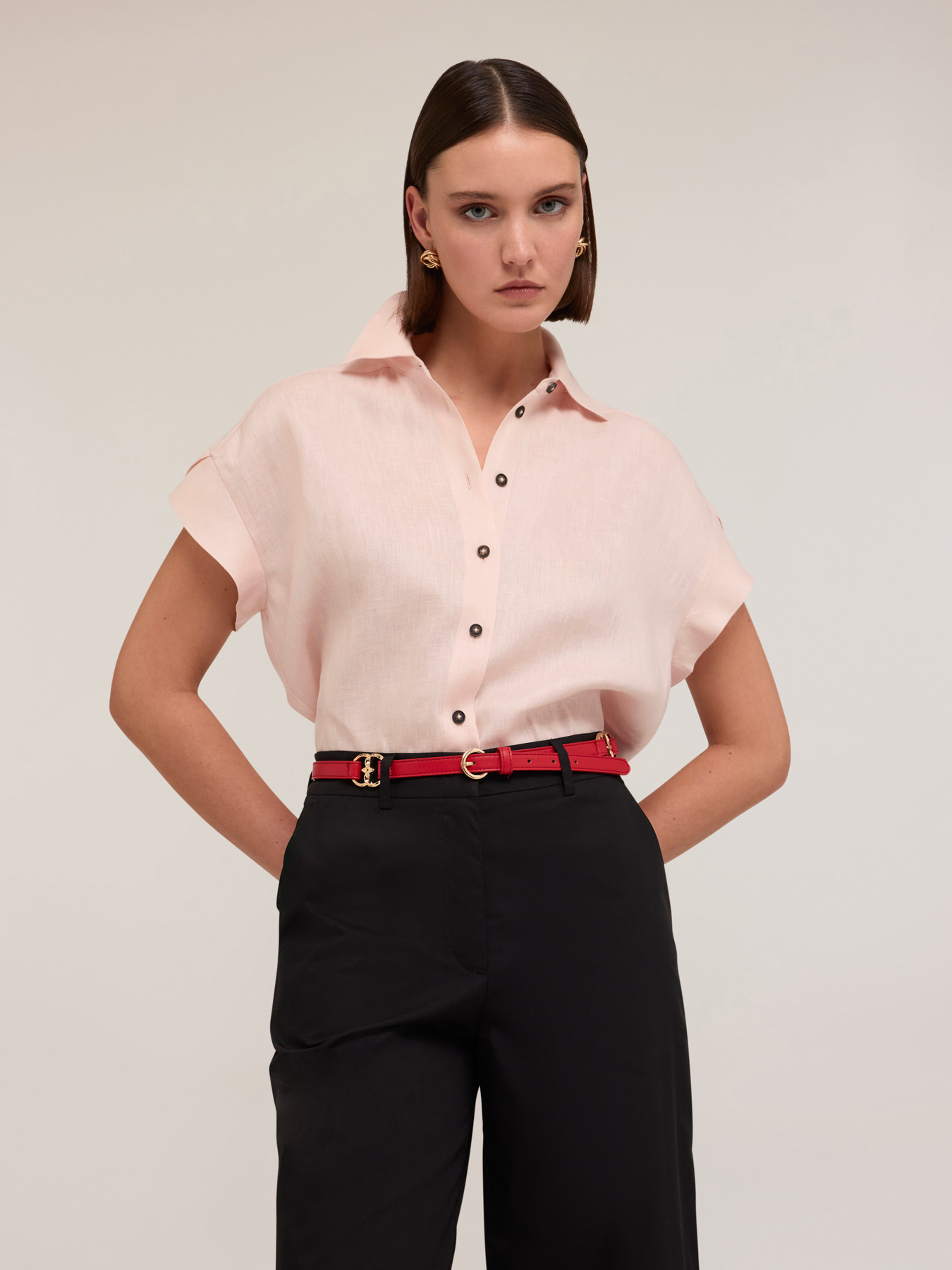 Camicia maniche corte in lino image number 2