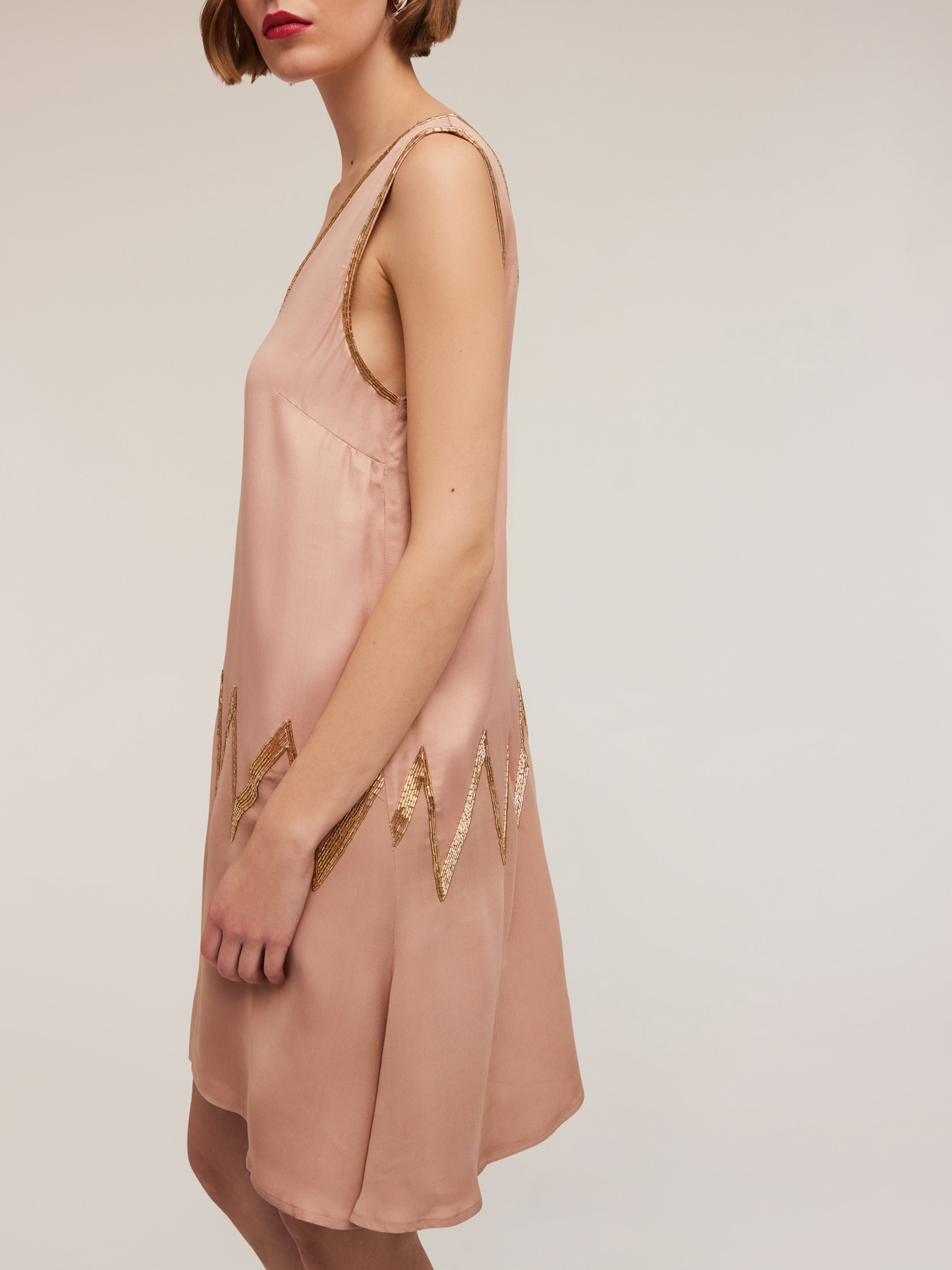 Besticktes Kleid aus Viskosesatin image number 3