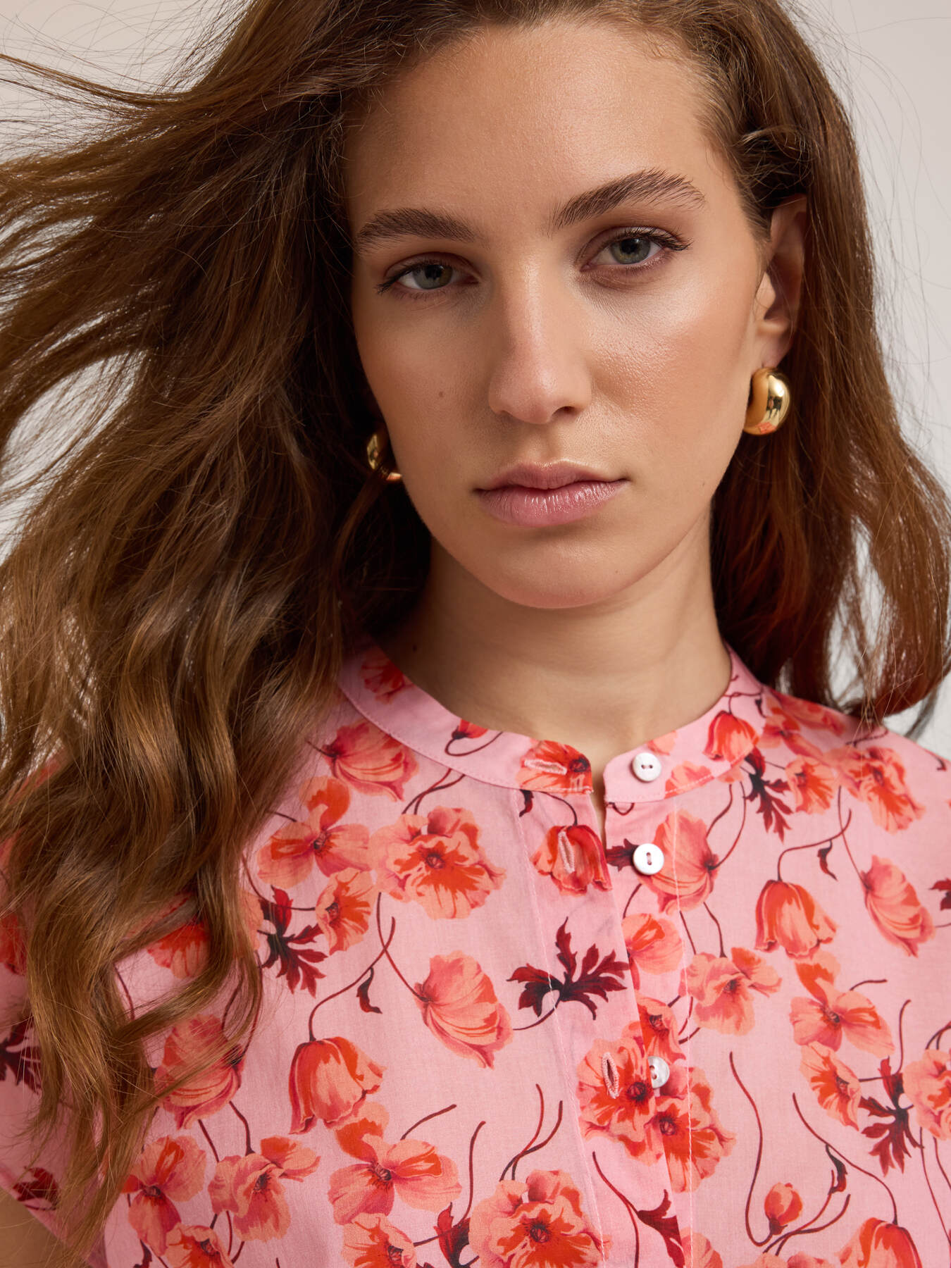 Koreanisches Hemd mit Blumenmuster image number 2