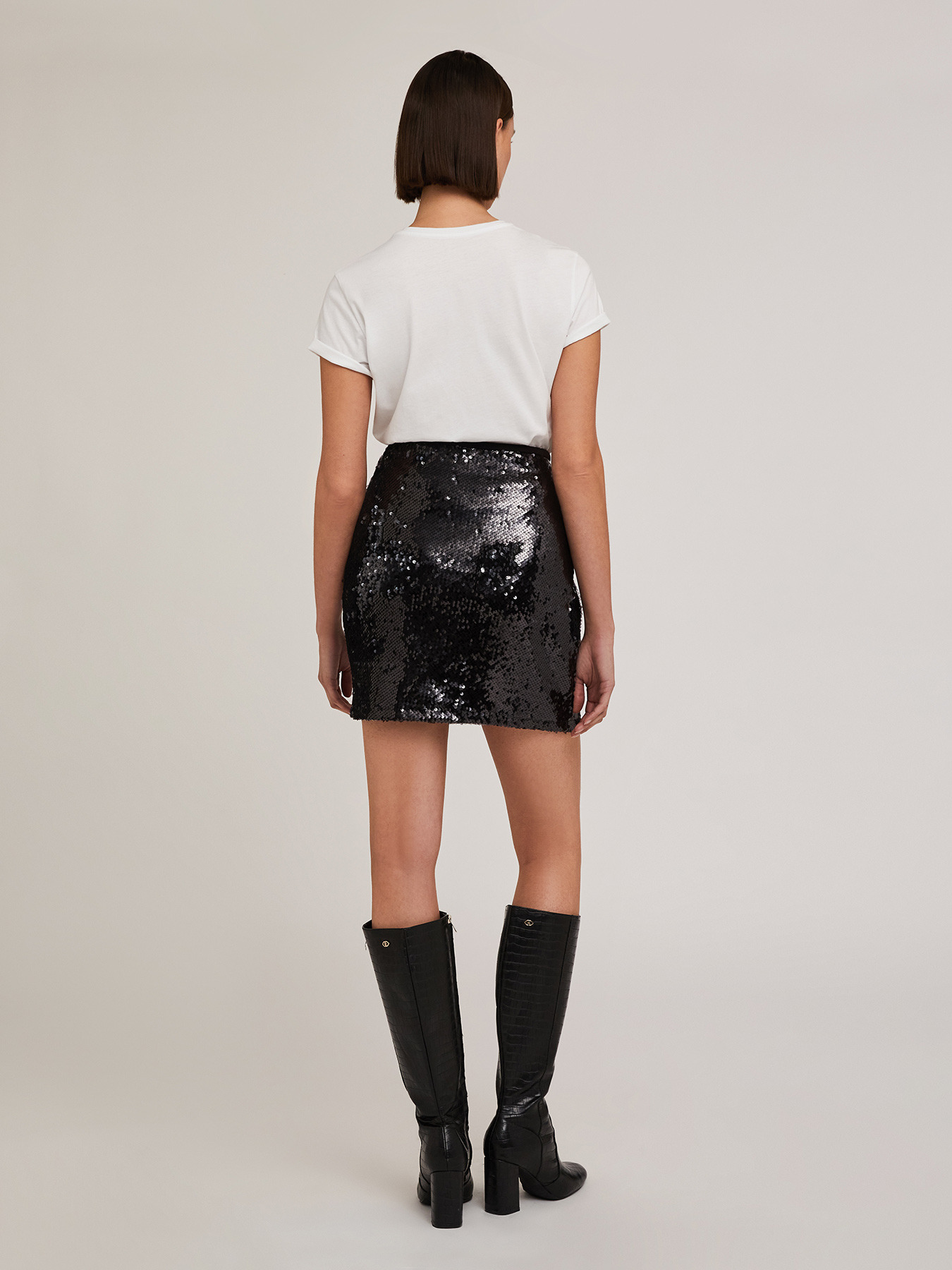 Sequin miniskirt image number 1