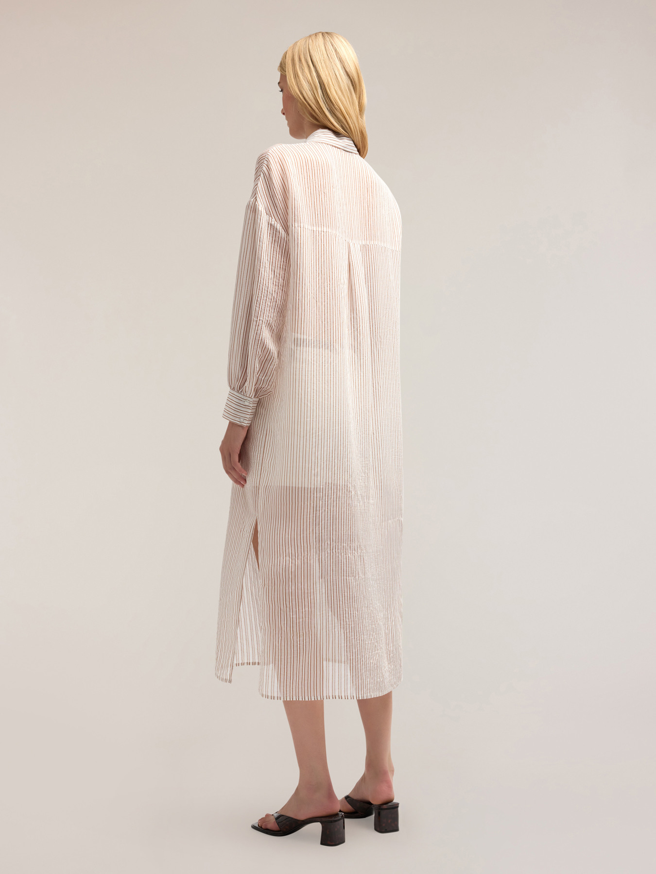 Camicia lunga gessata image number 1