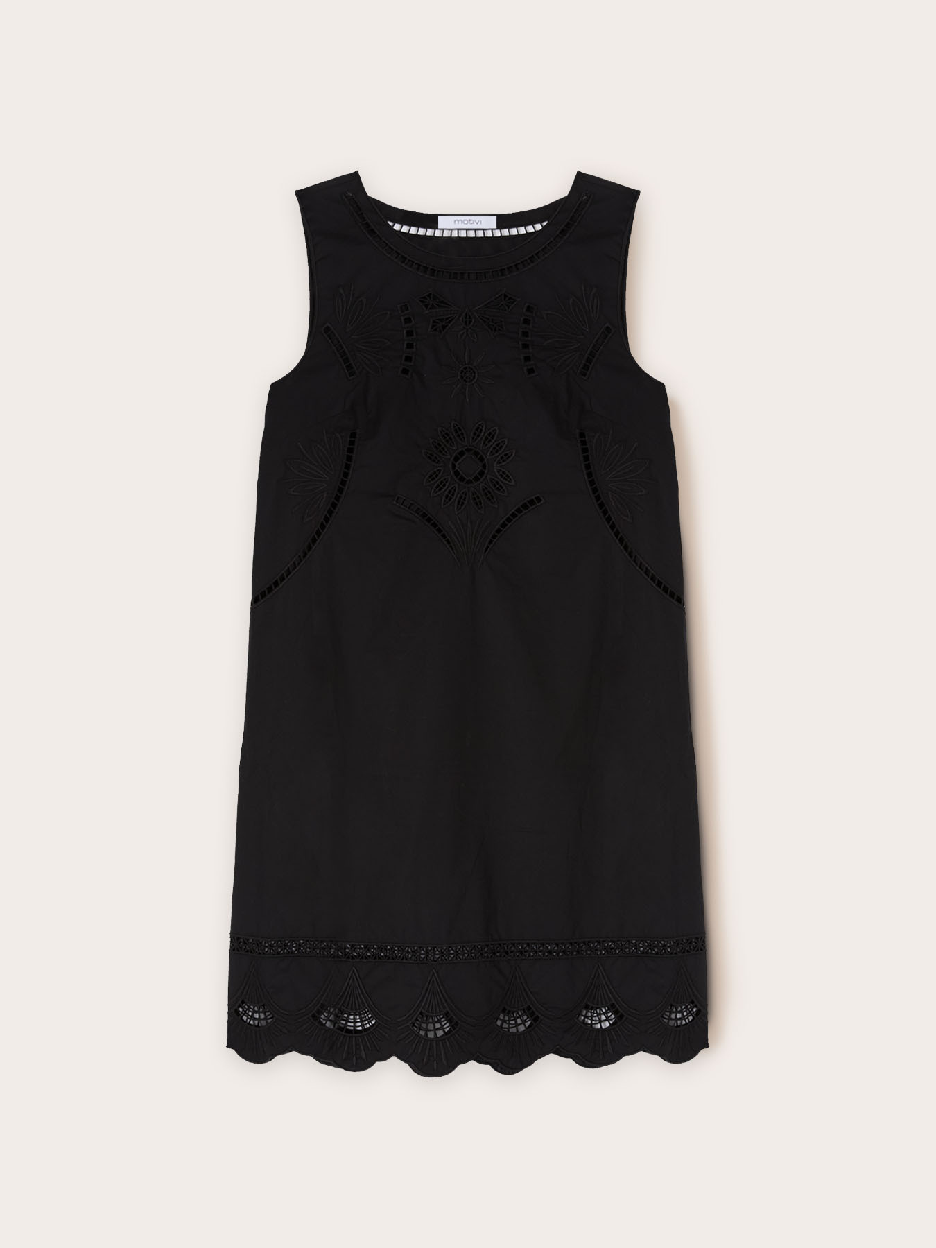 Vestido de verano con bordados image number 4