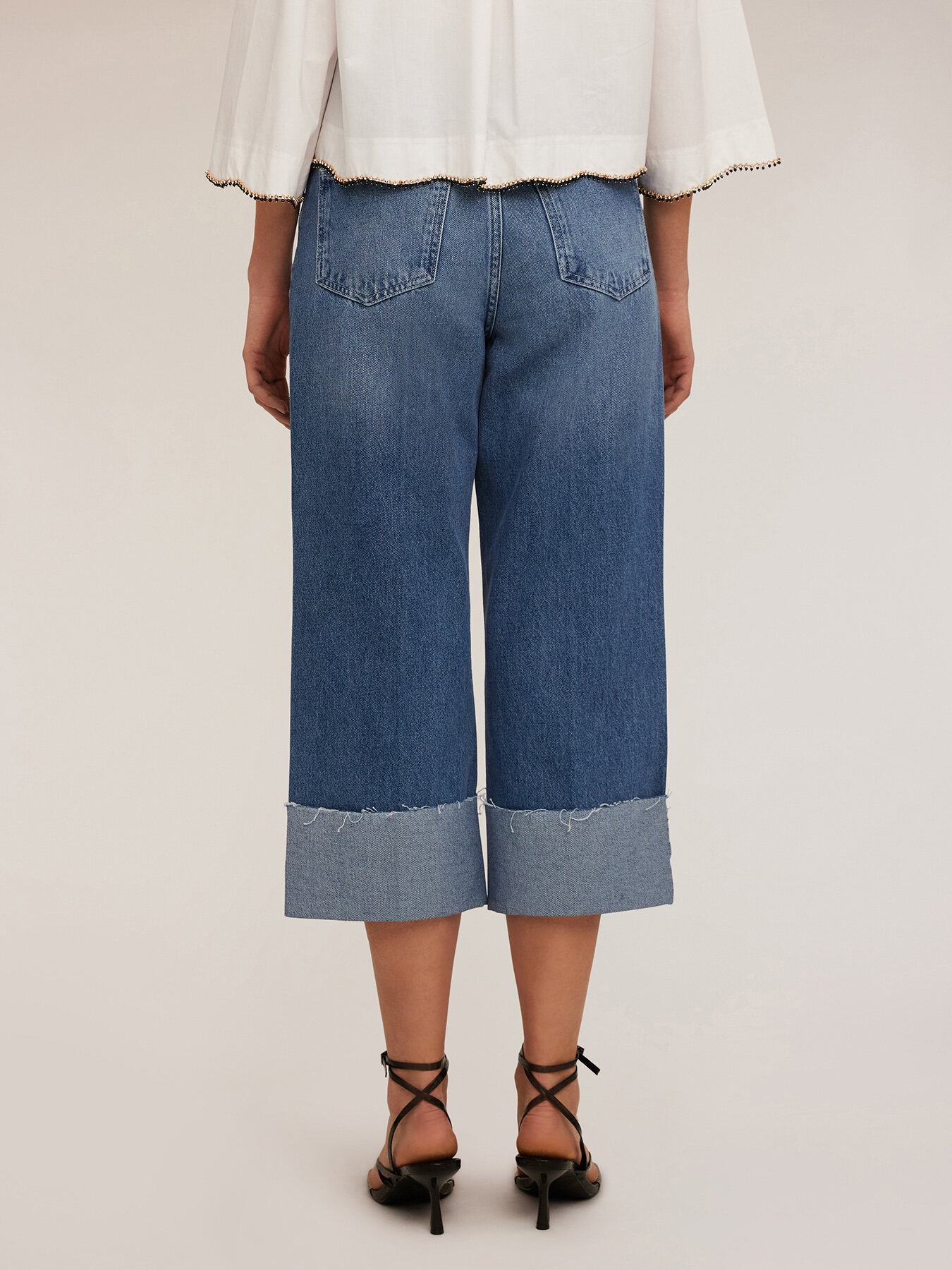Cropped wide-leg jeans image number 1