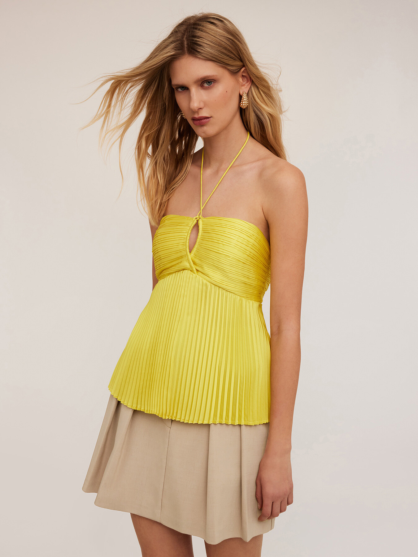 Top in raso pliss&eacute; image number 2