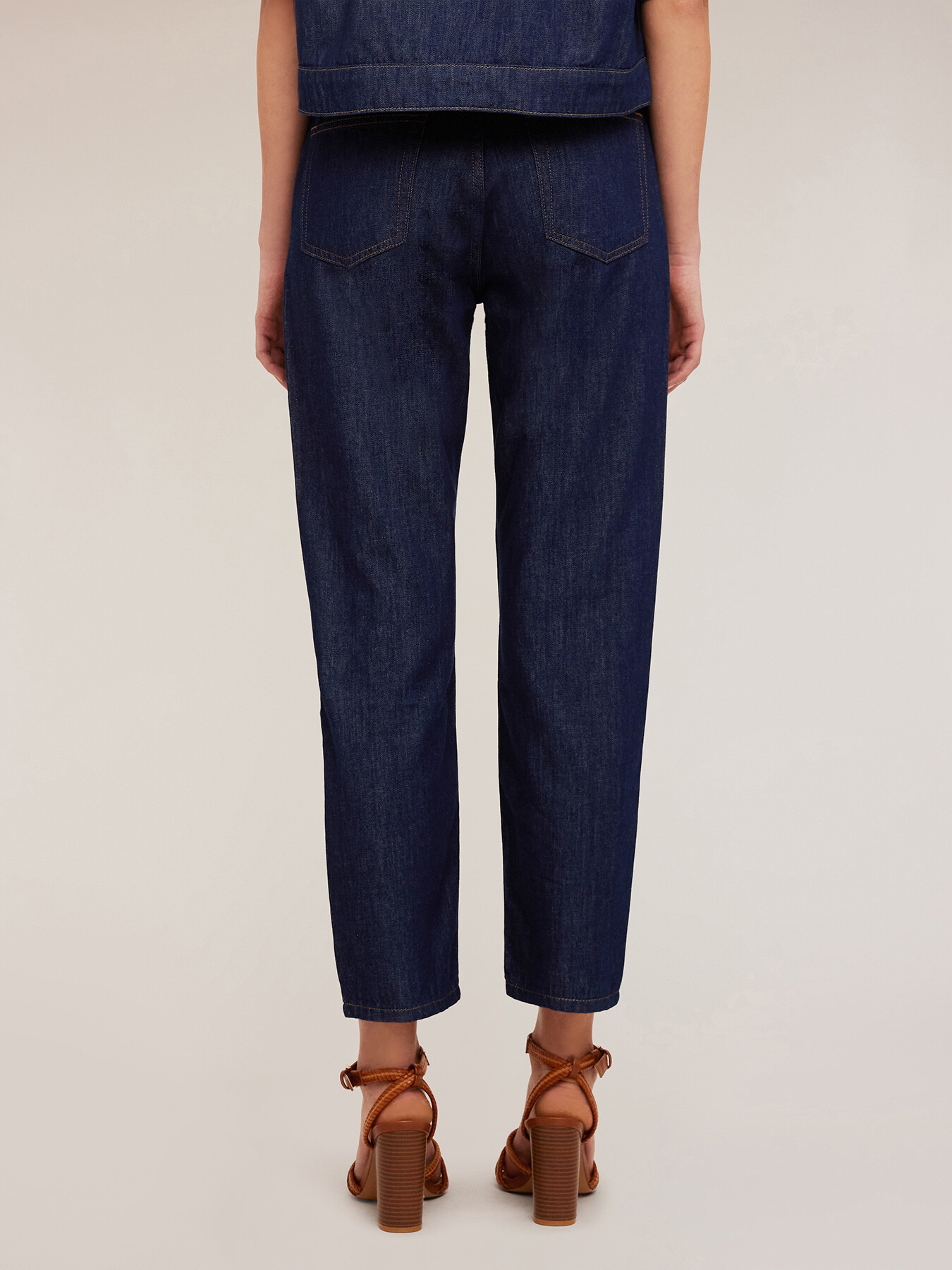 Jean mum fit image number 1