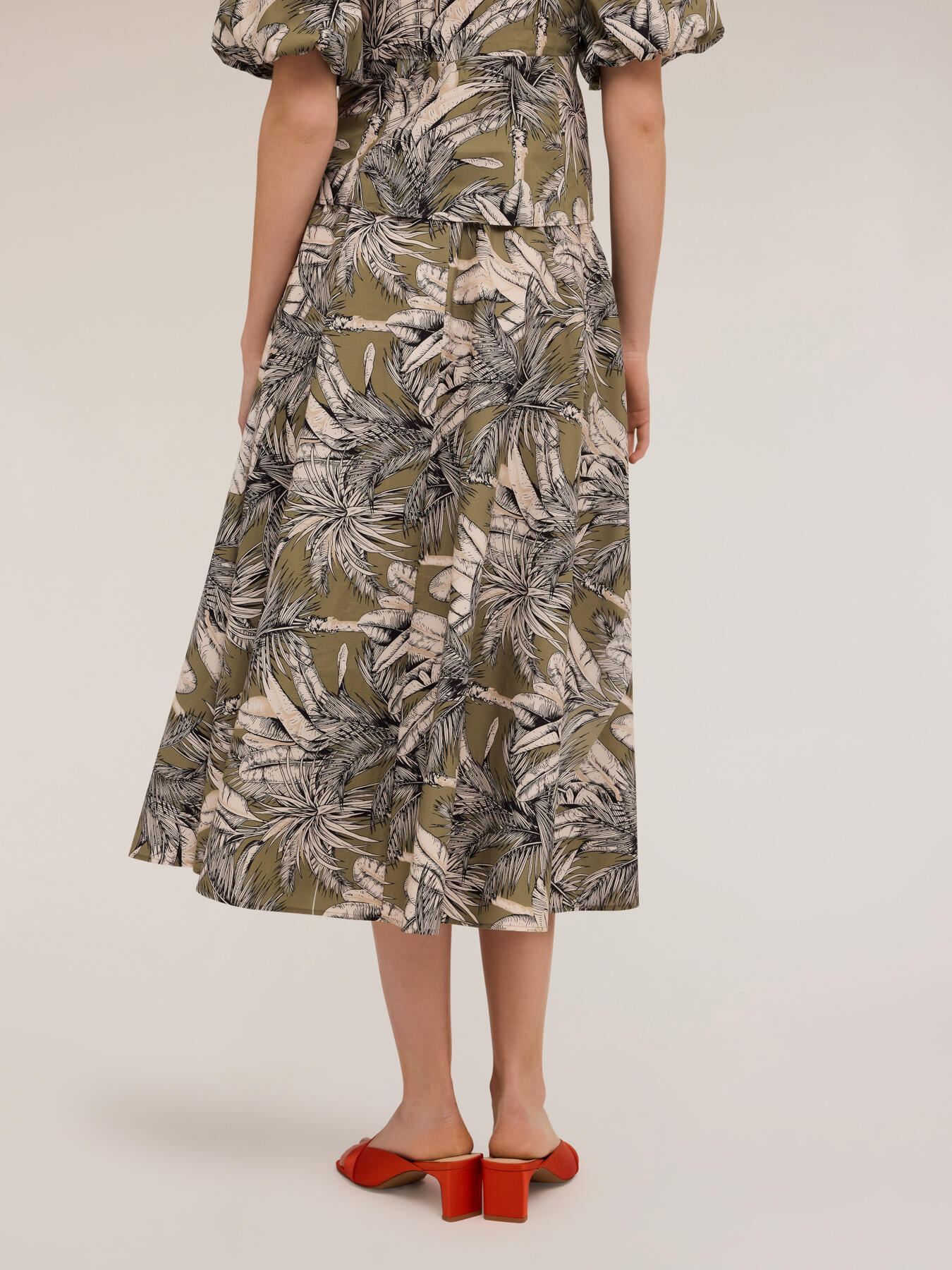 Falda circular fantas&iacute;a jungla image number 1